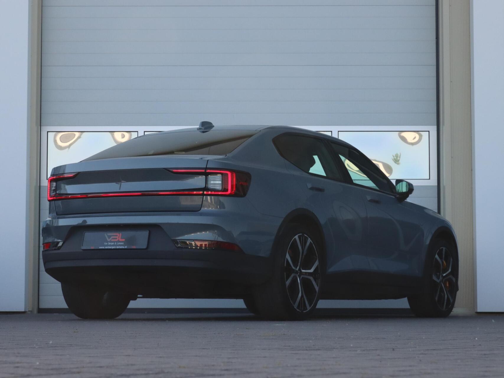 Foto van Polestar 2