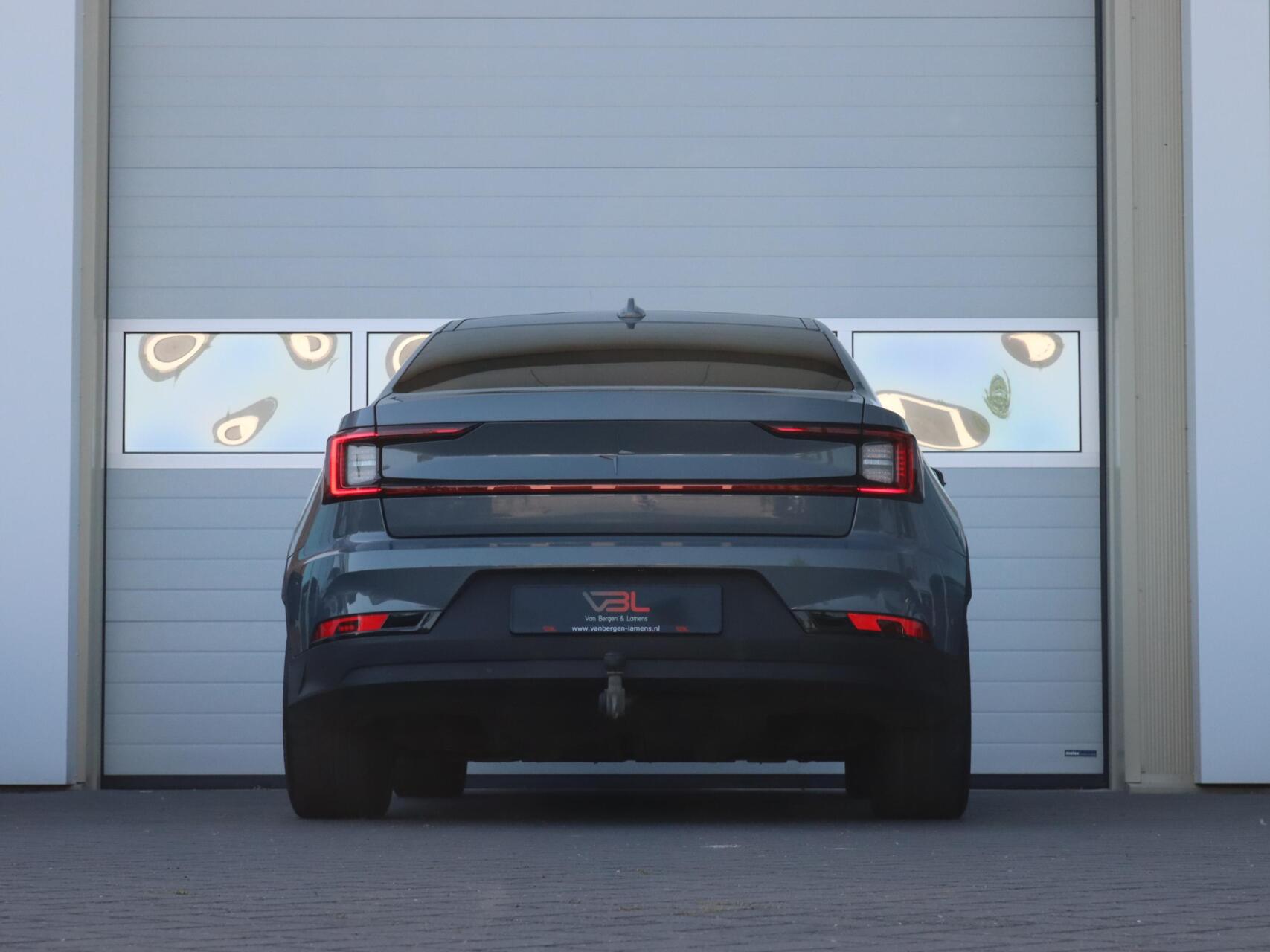 Foto van Polestar 2