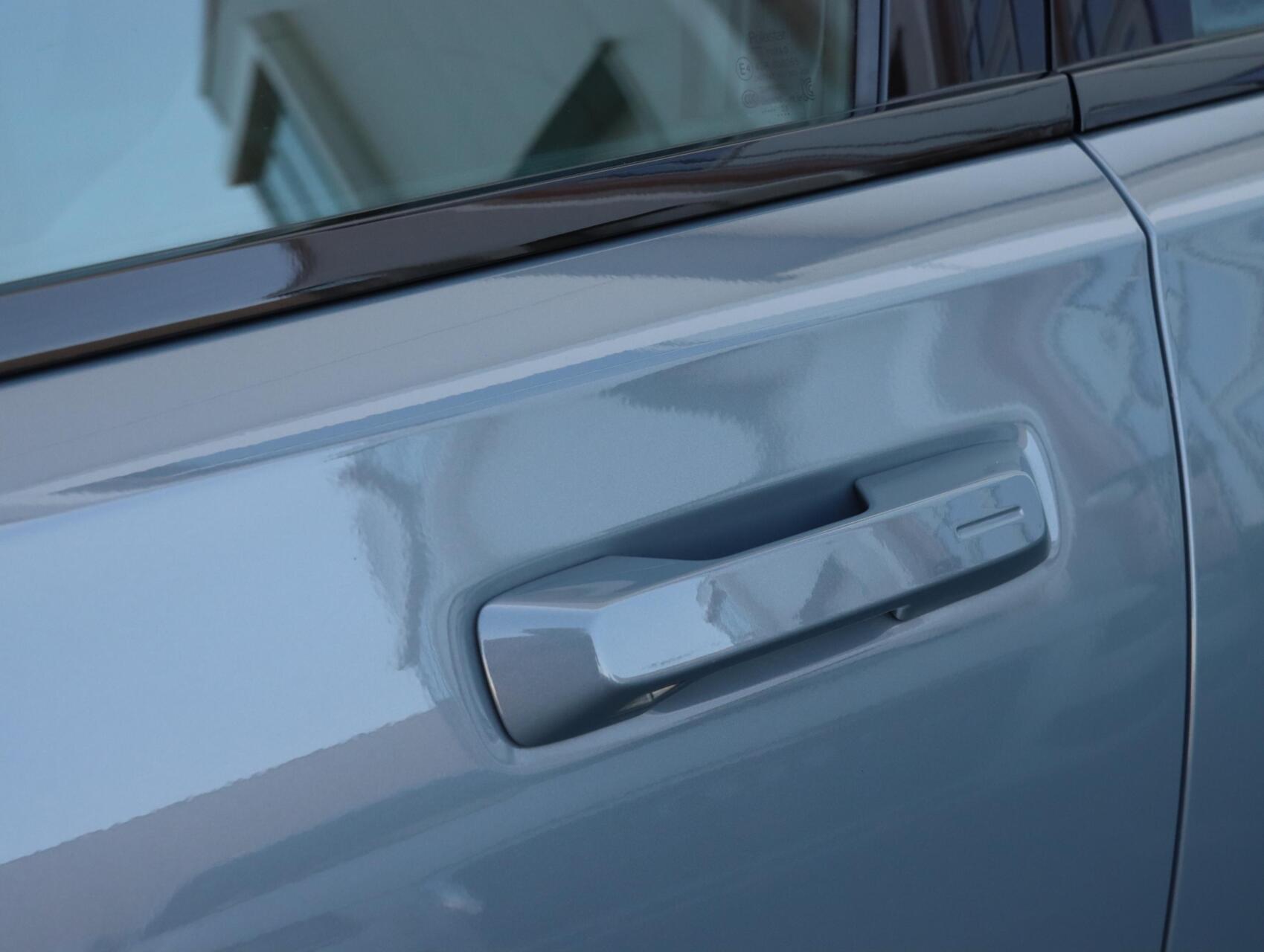 Foto van Polestar 2