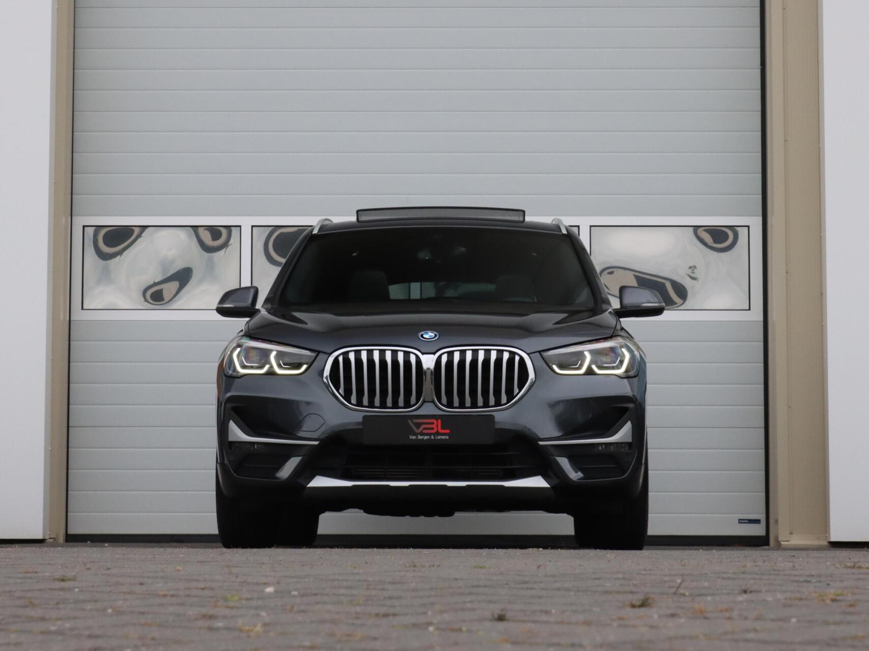 Foto van BMW X1