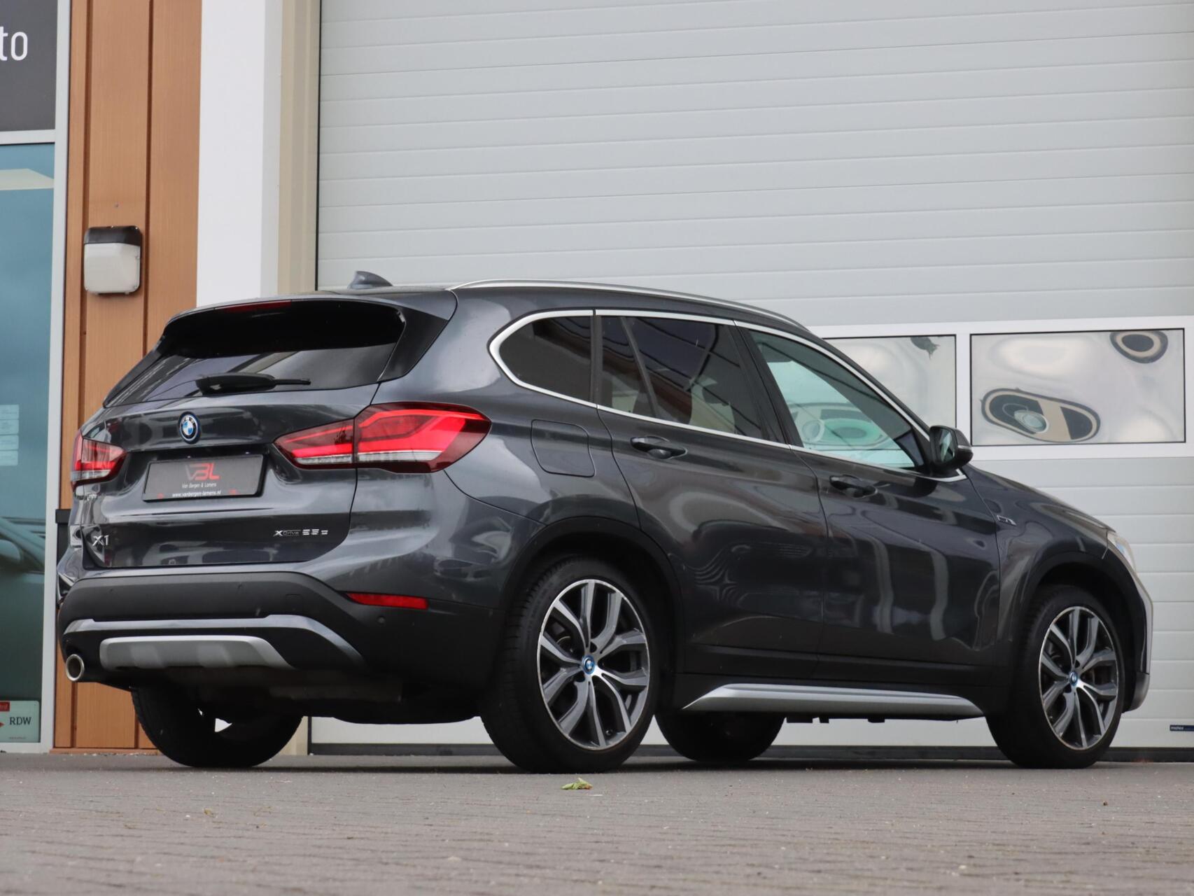 Foto van BMW X1