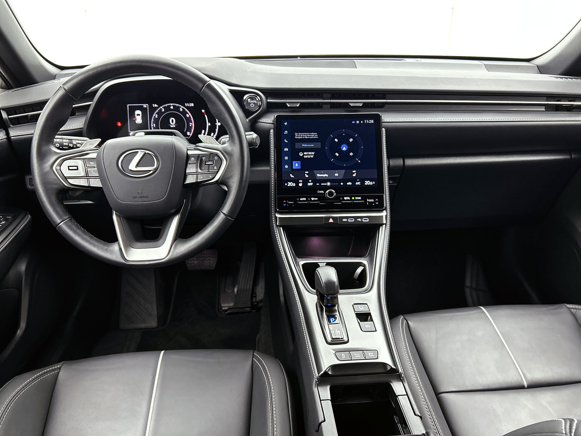 Foto van Lexus Lexus LBX