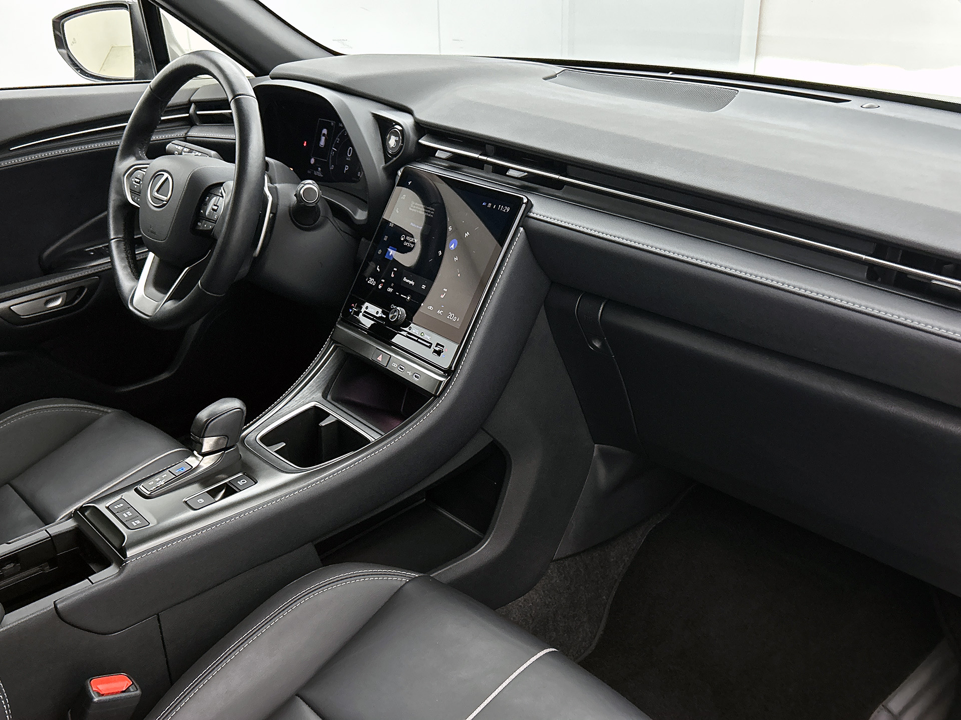 Foto van Lexus Lexus LBX