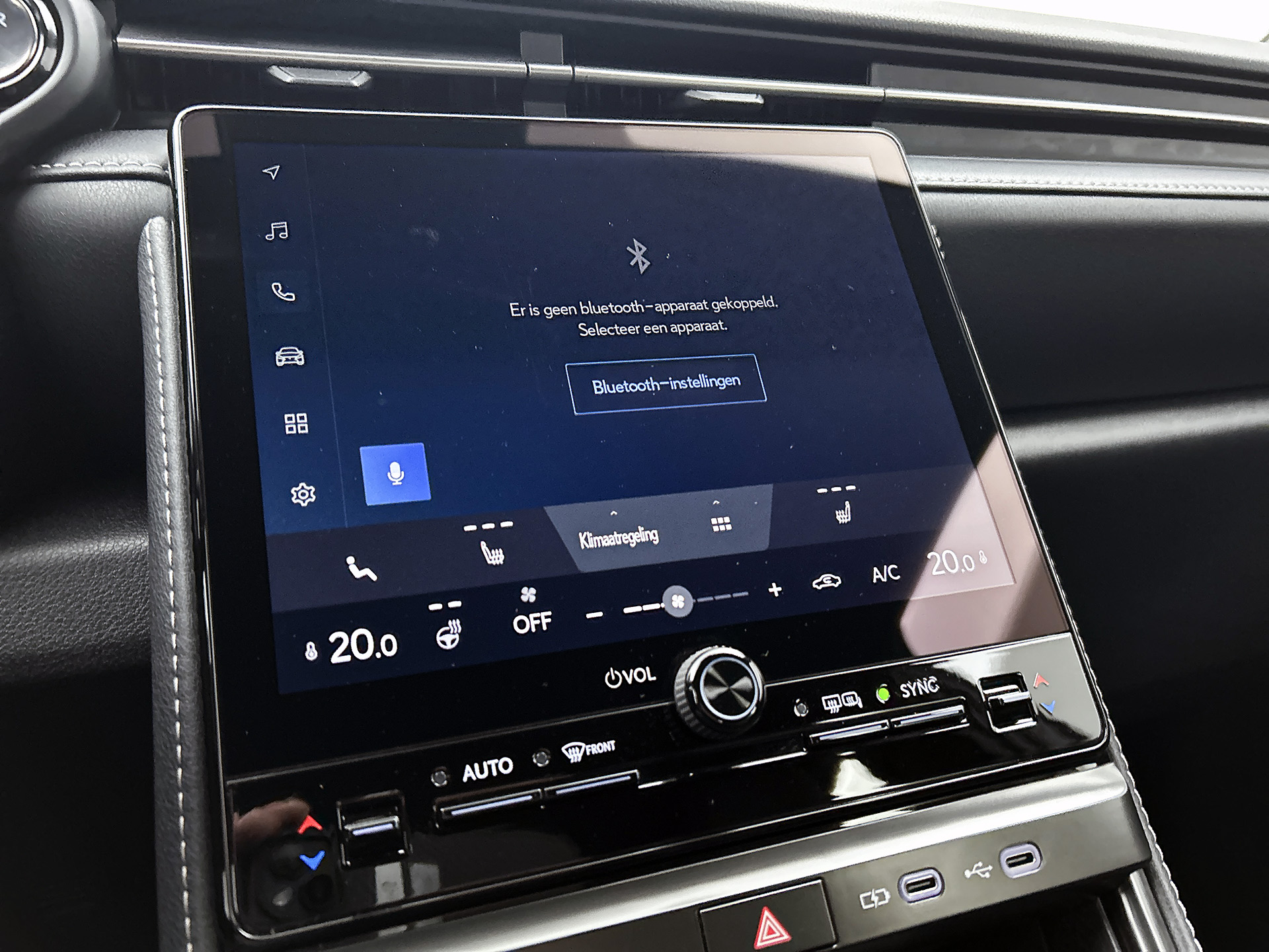 Foto van Lexus Lexus LBX