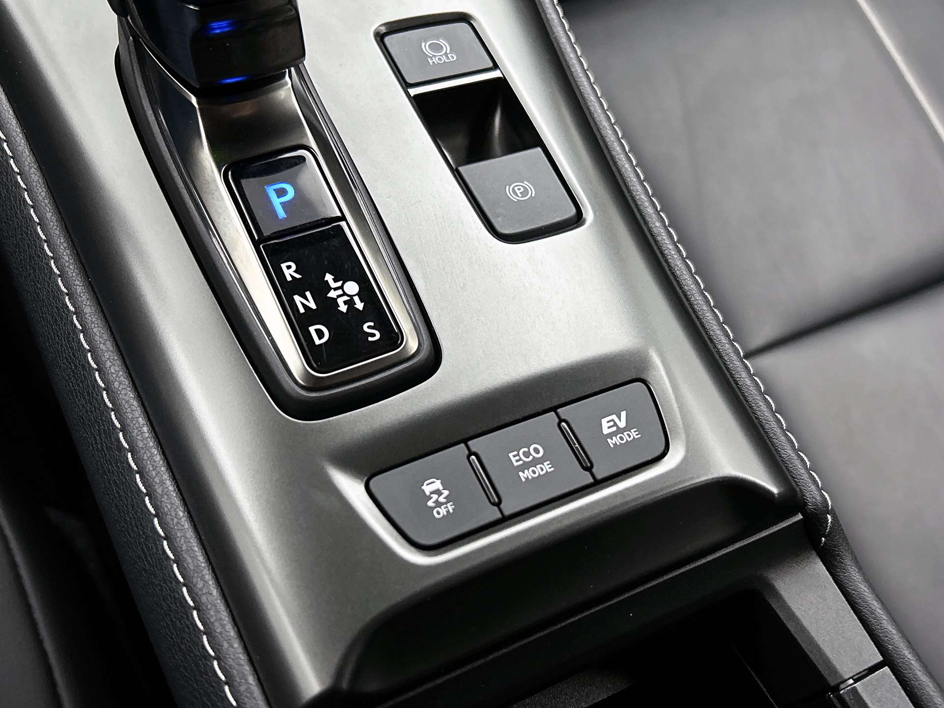 Foto van Lexus Lexus LBX
