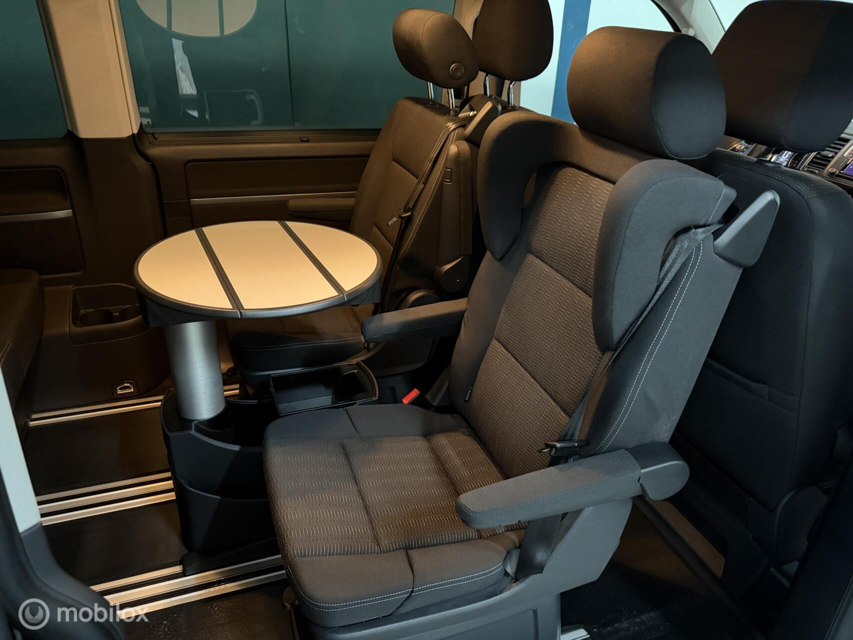 Foto van Volkswagen Transporter Multivan