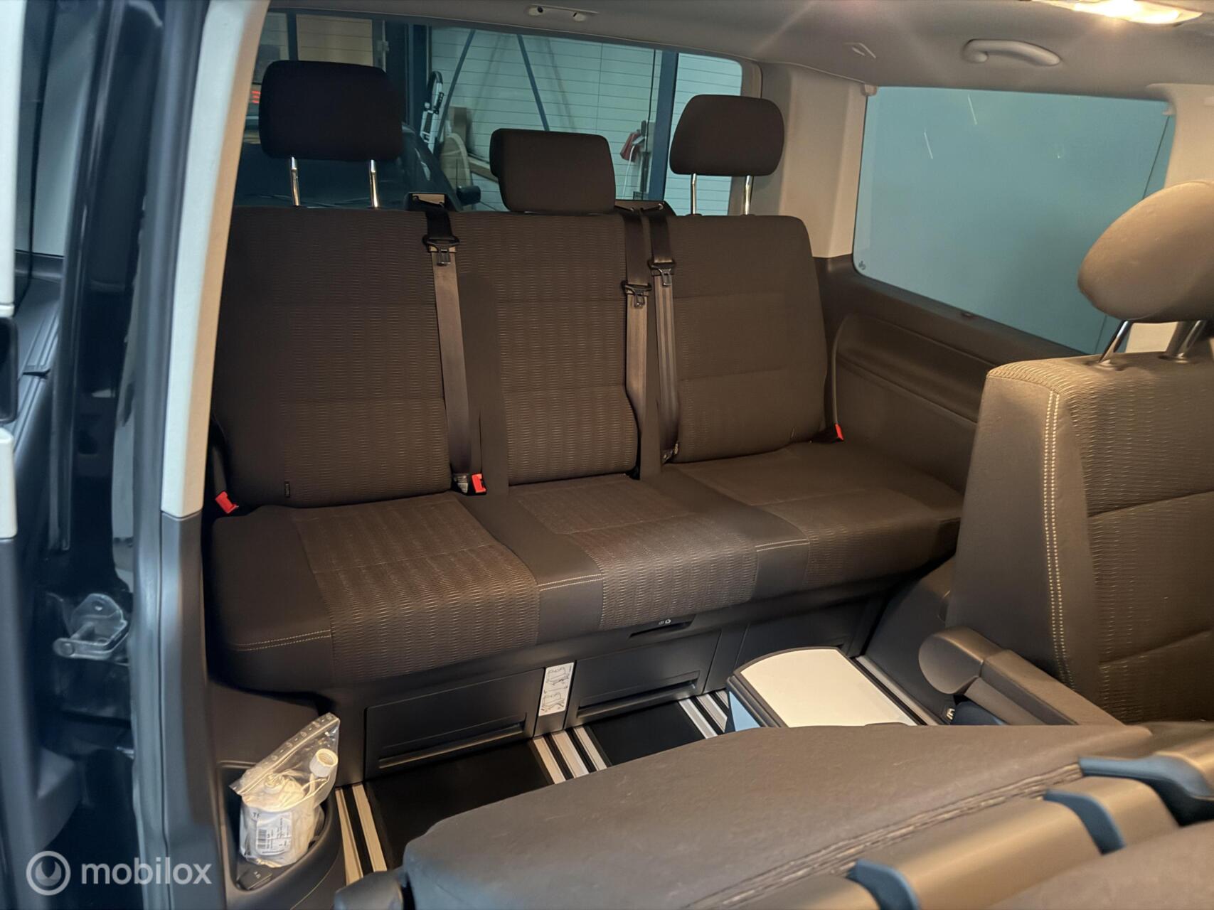Foto van Volkswagen Transporter Multivan