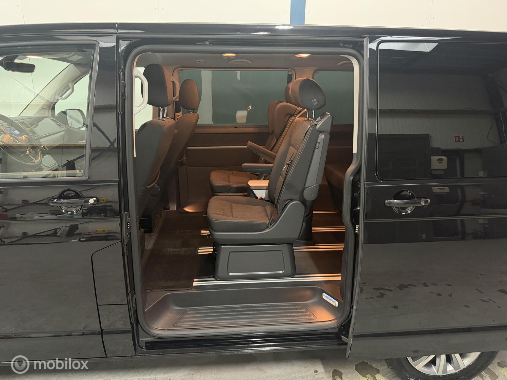 Foto van Volkswagen Transporter Multivan
