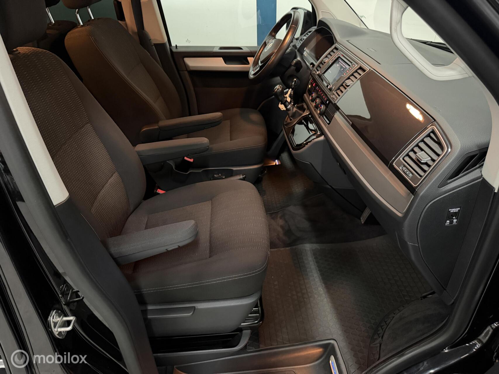 Foto van Volkswagen Transporter Multivan