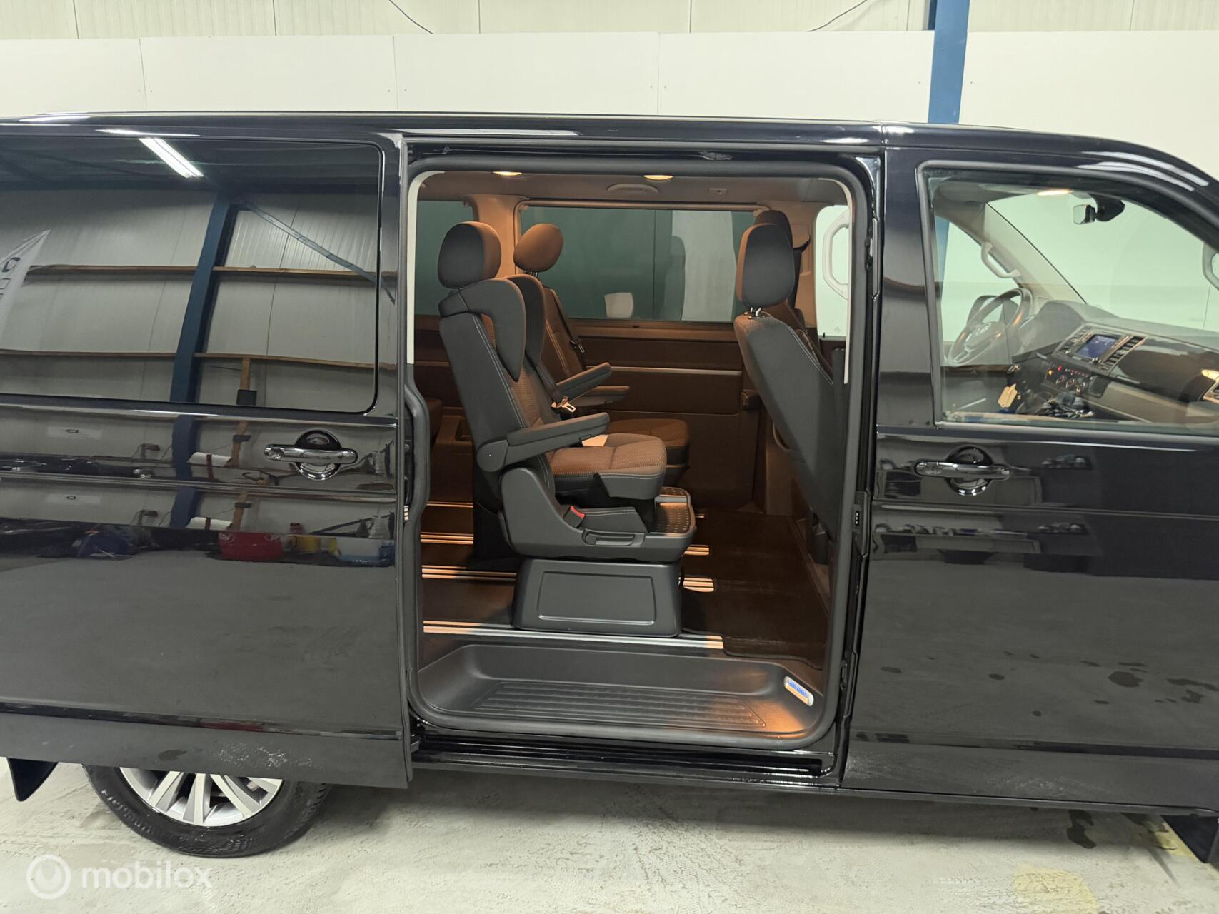 Foto van Volkswagen Transporter Multivan