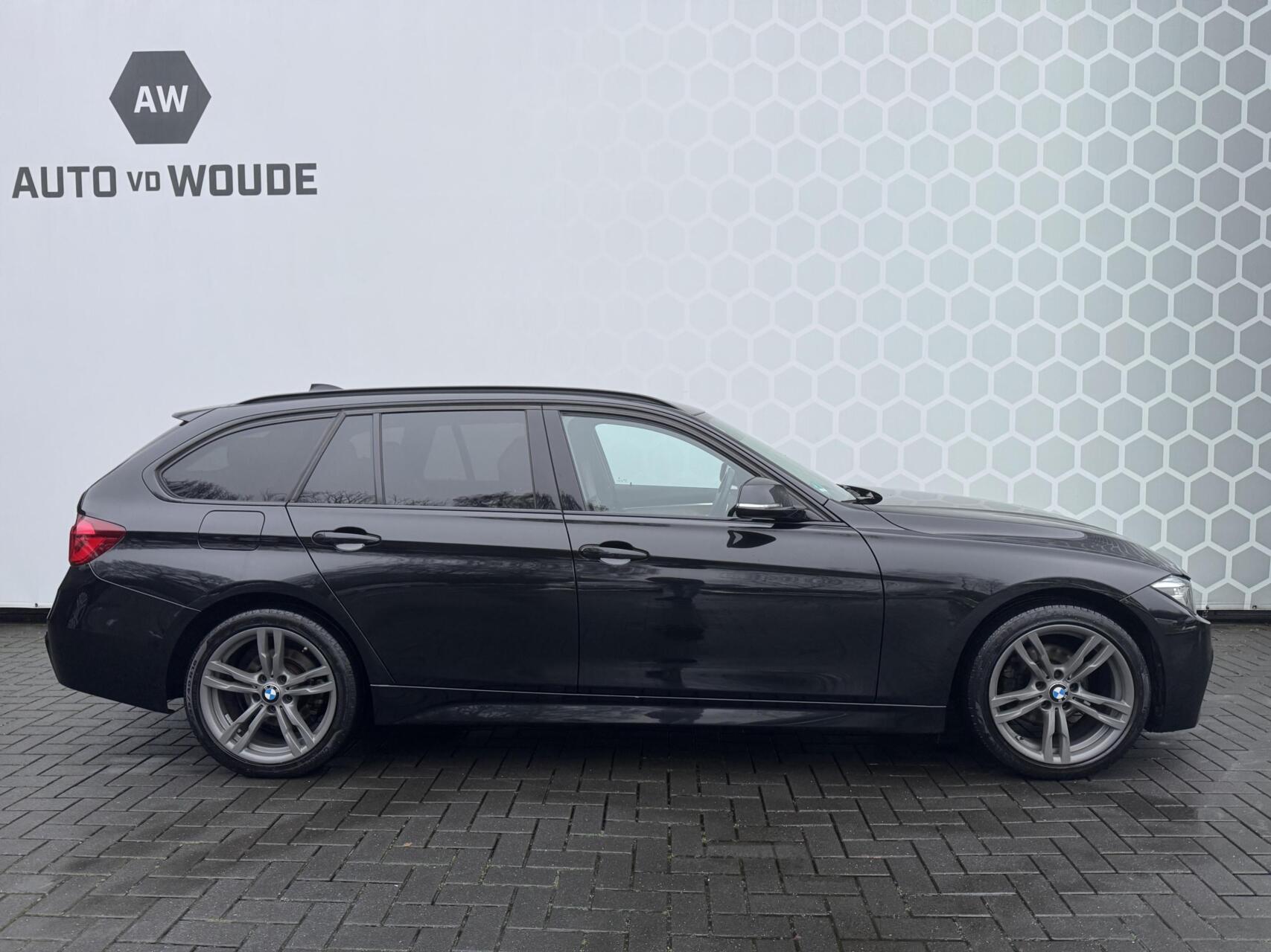 Foto van BMW 320i xDrive