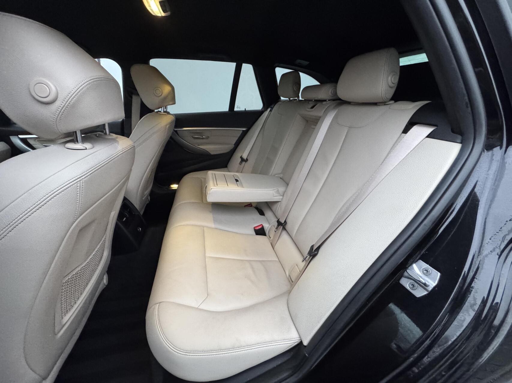 Foto van BMW 320i xDrive