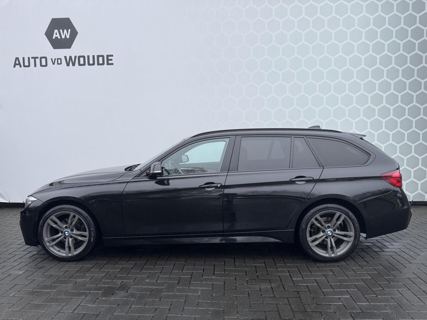 Foto van BMW 320i xDrive
