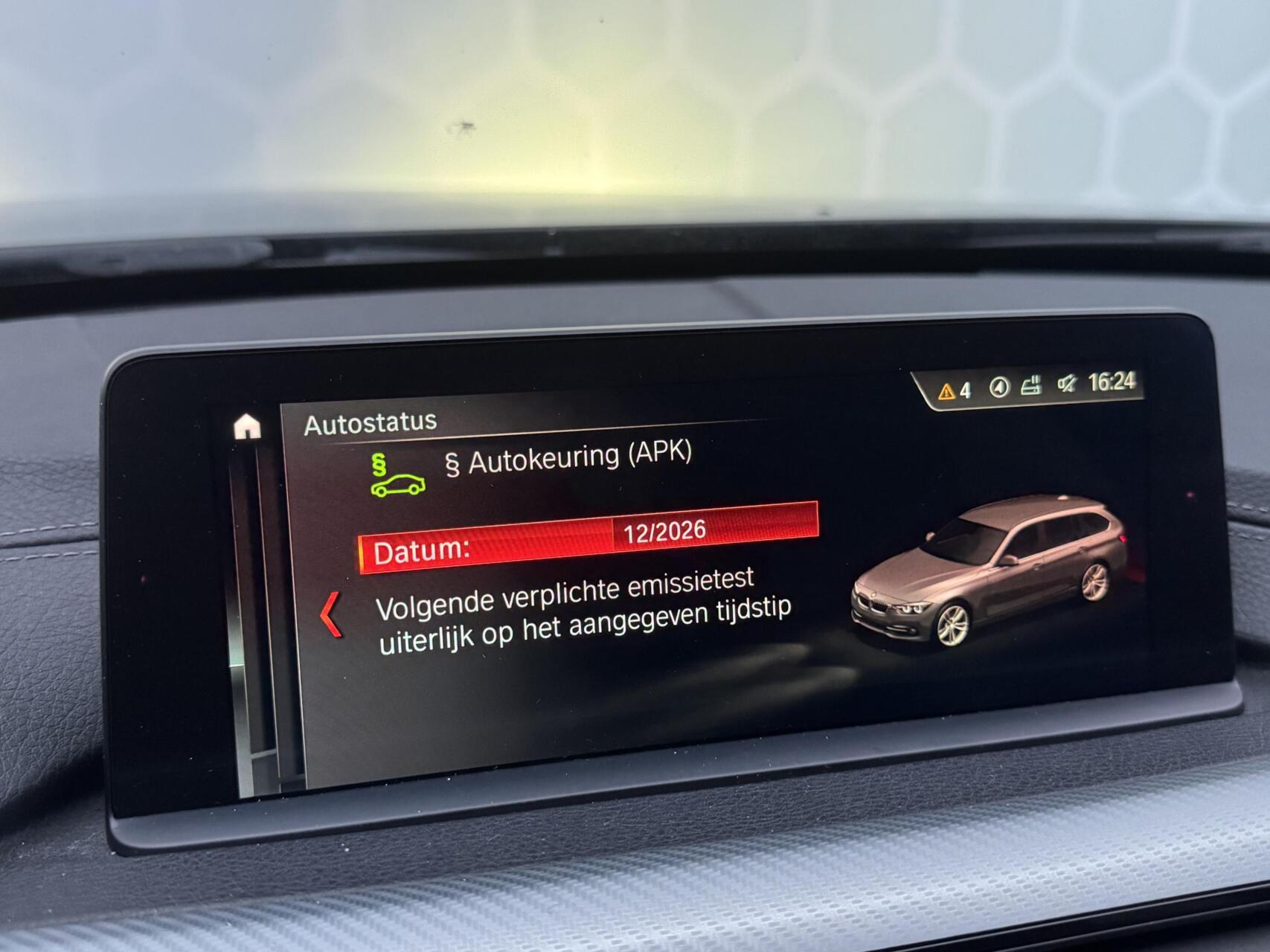 Foto van BMW 320i xDrive