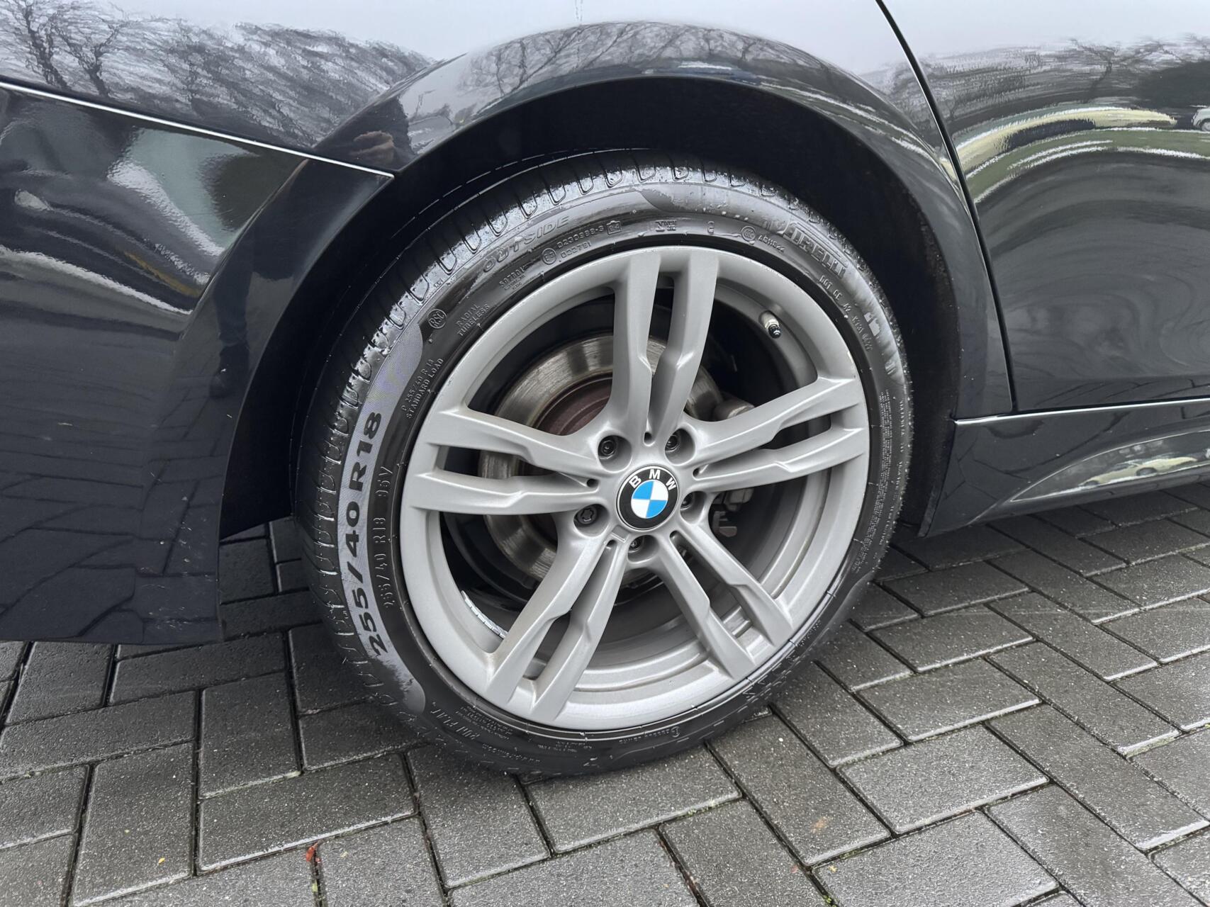 Foto van BMW 320i xDrive