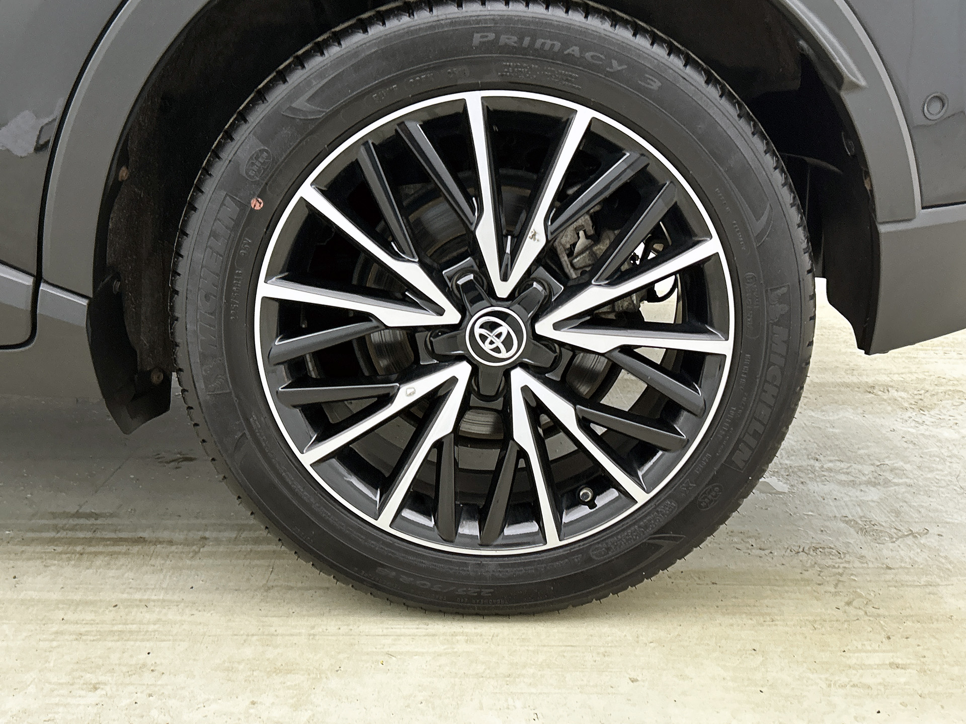 Foto van Toyota Toyota C-hr