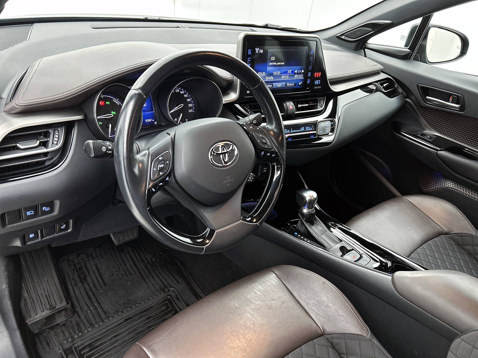 Foto van Toyota Toyota C-hr