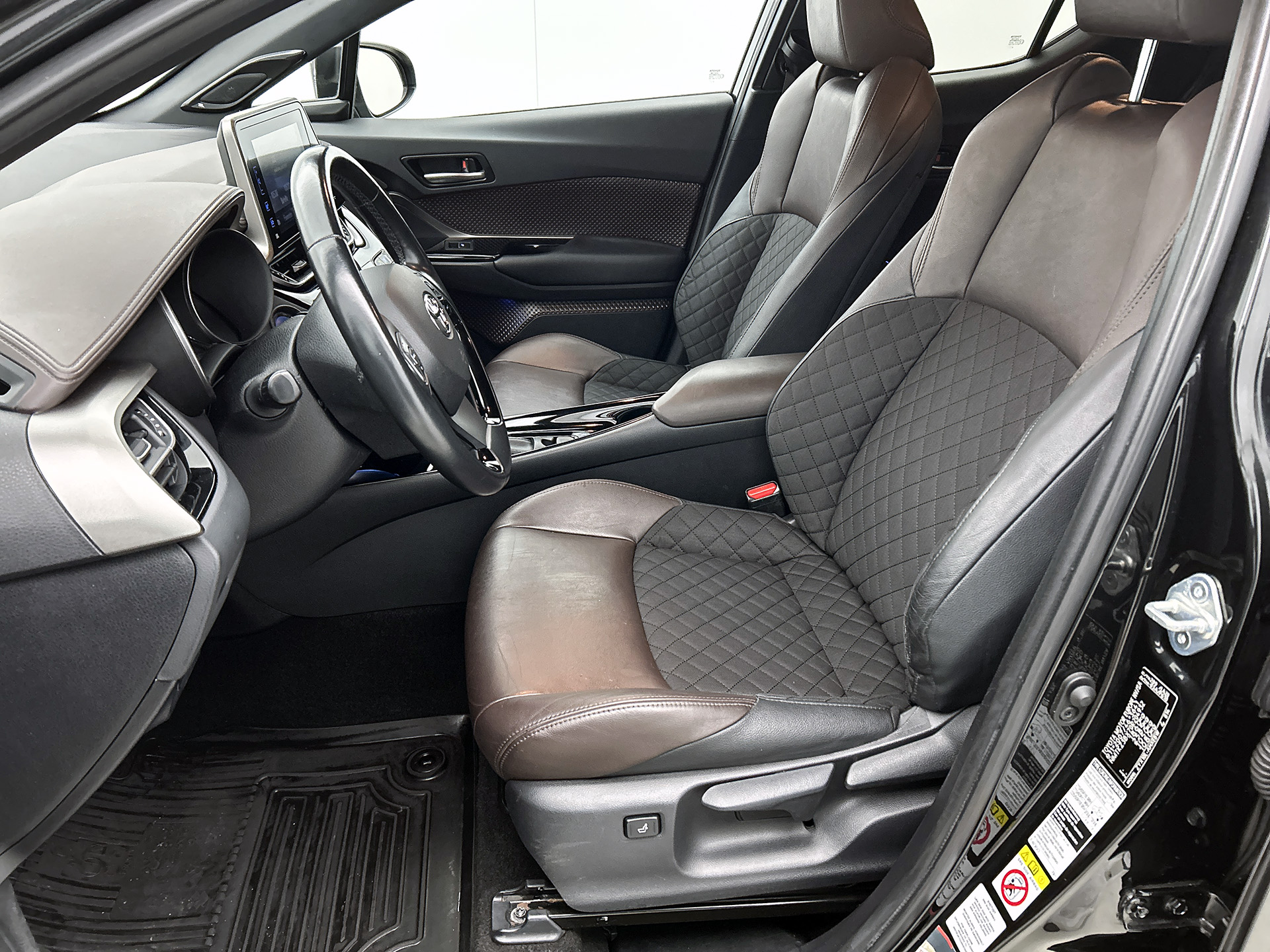 Foto van Toyota Toyota C-hr
