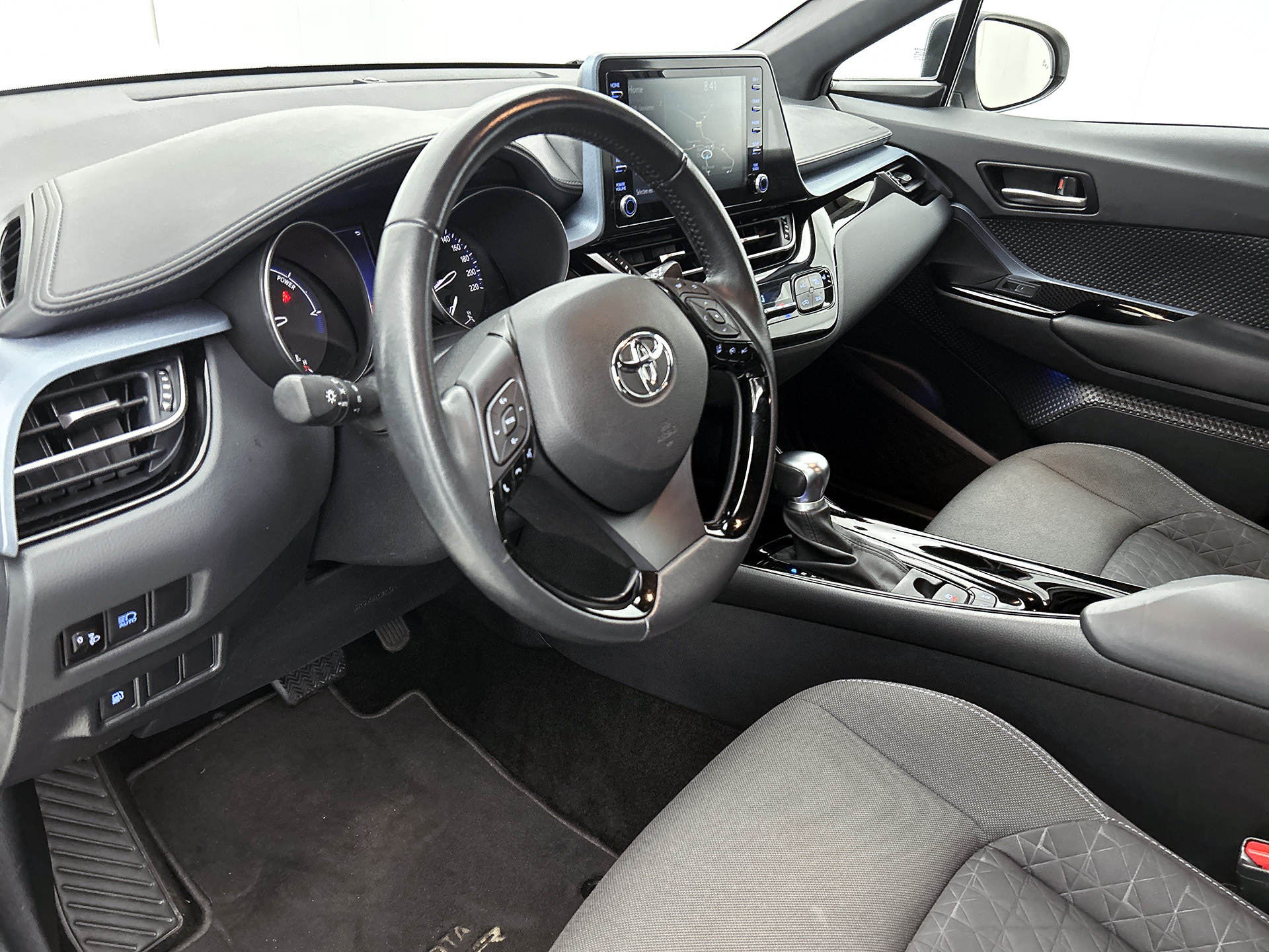 Foto van Toyota Toyota C-hr