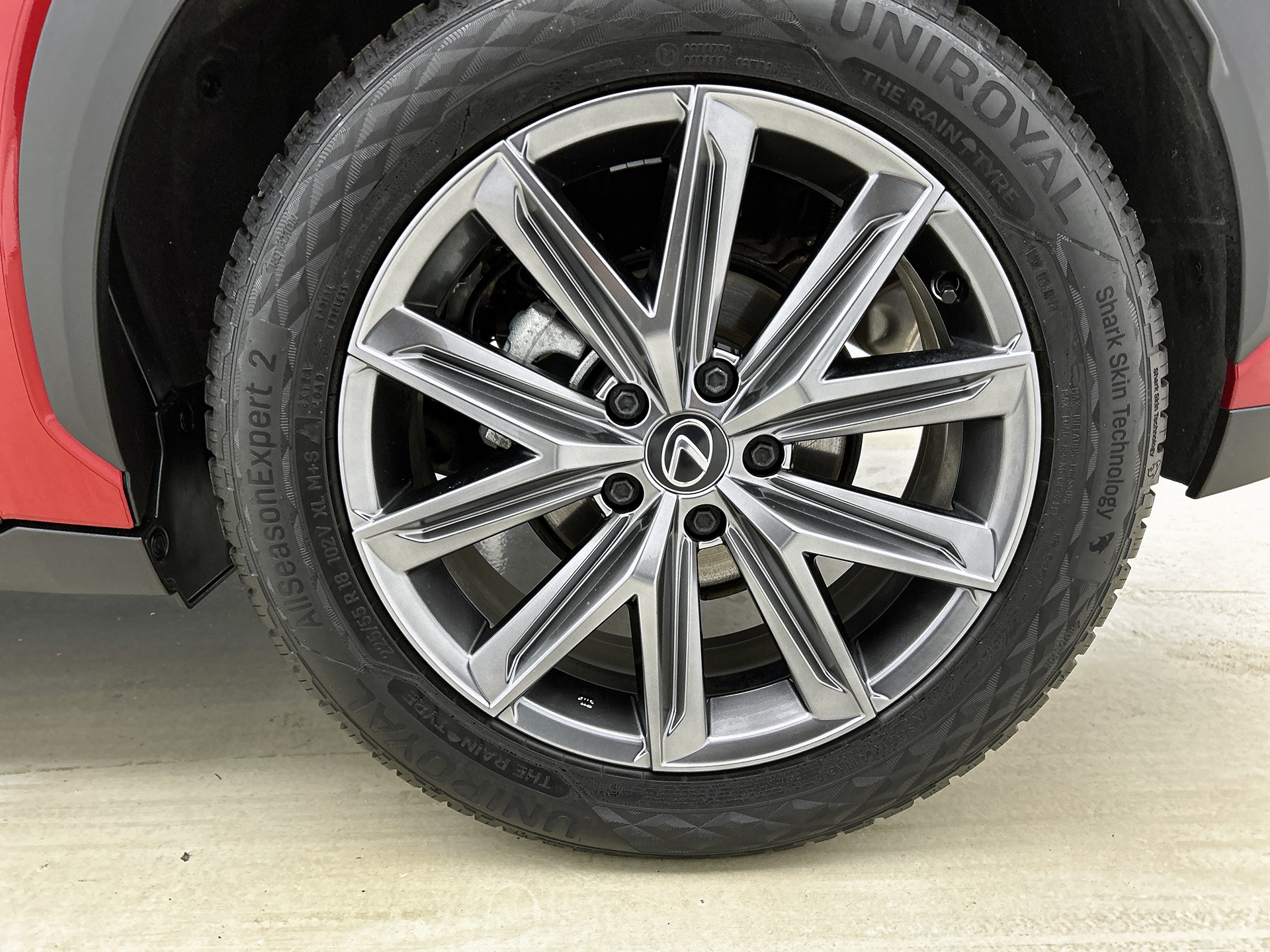 Foto van Lexus Lexus LBX
