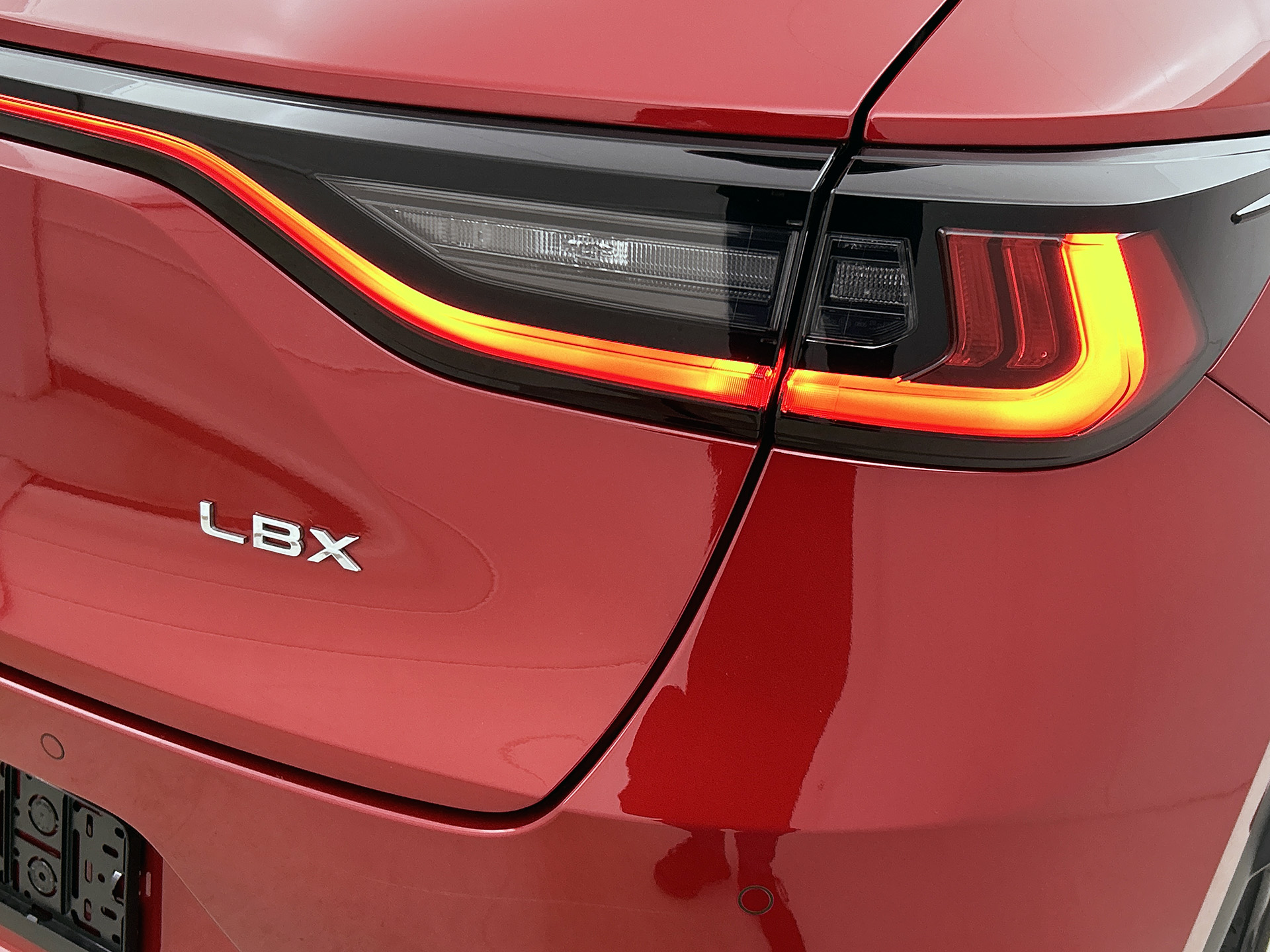 Foto van Lexus Lexus LBX