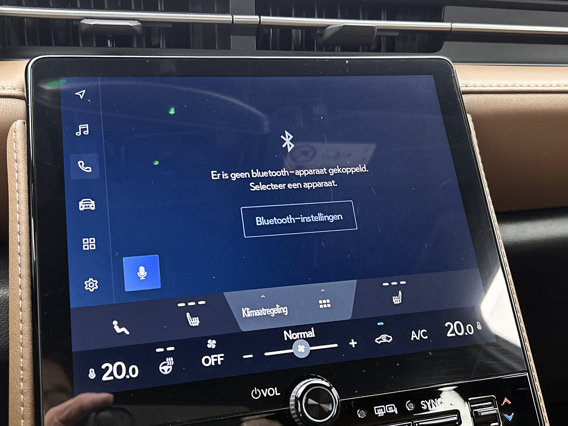 Foto van Lexus Lexus LBX