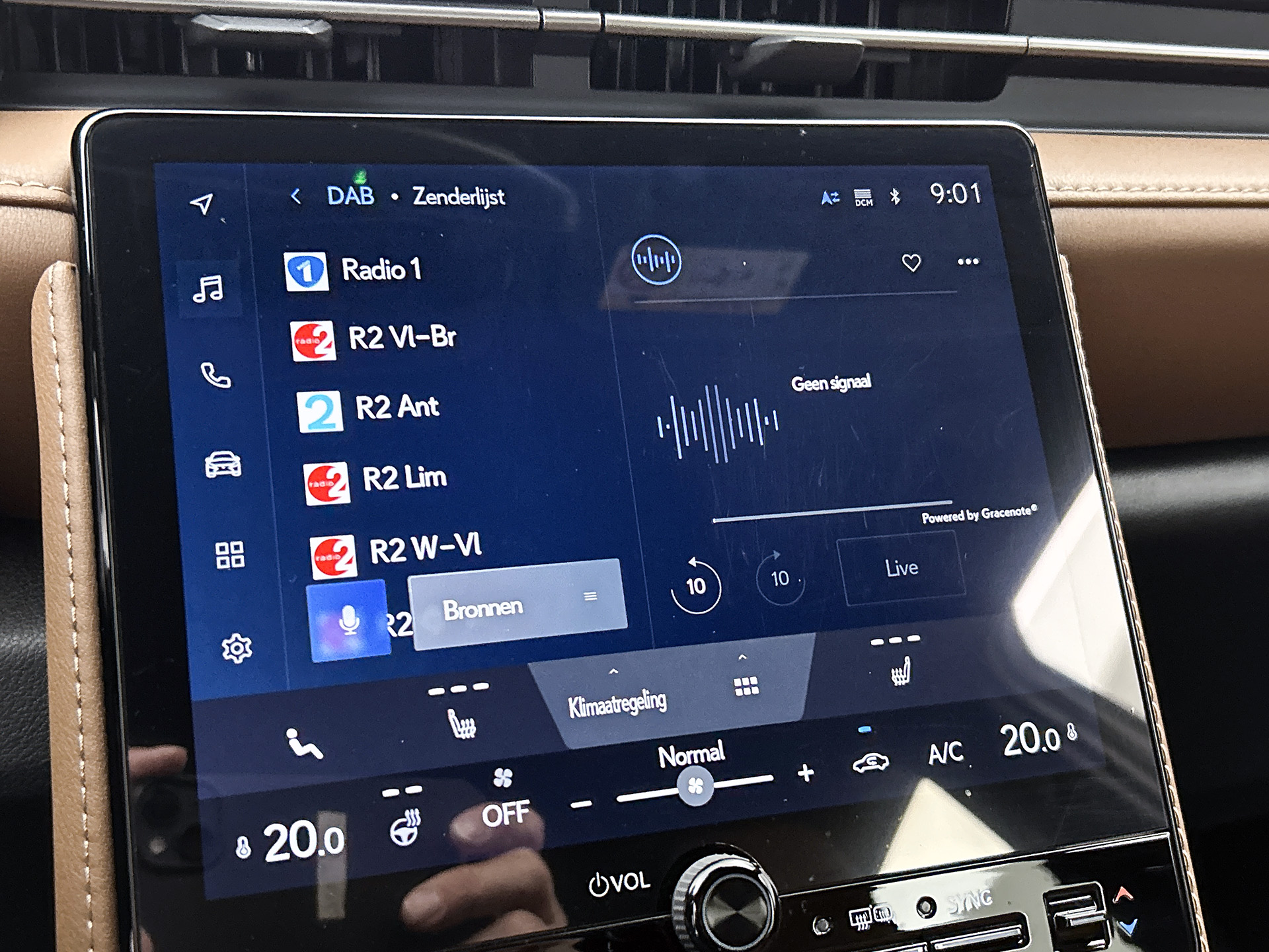Foto van Lexus Lexus LBX