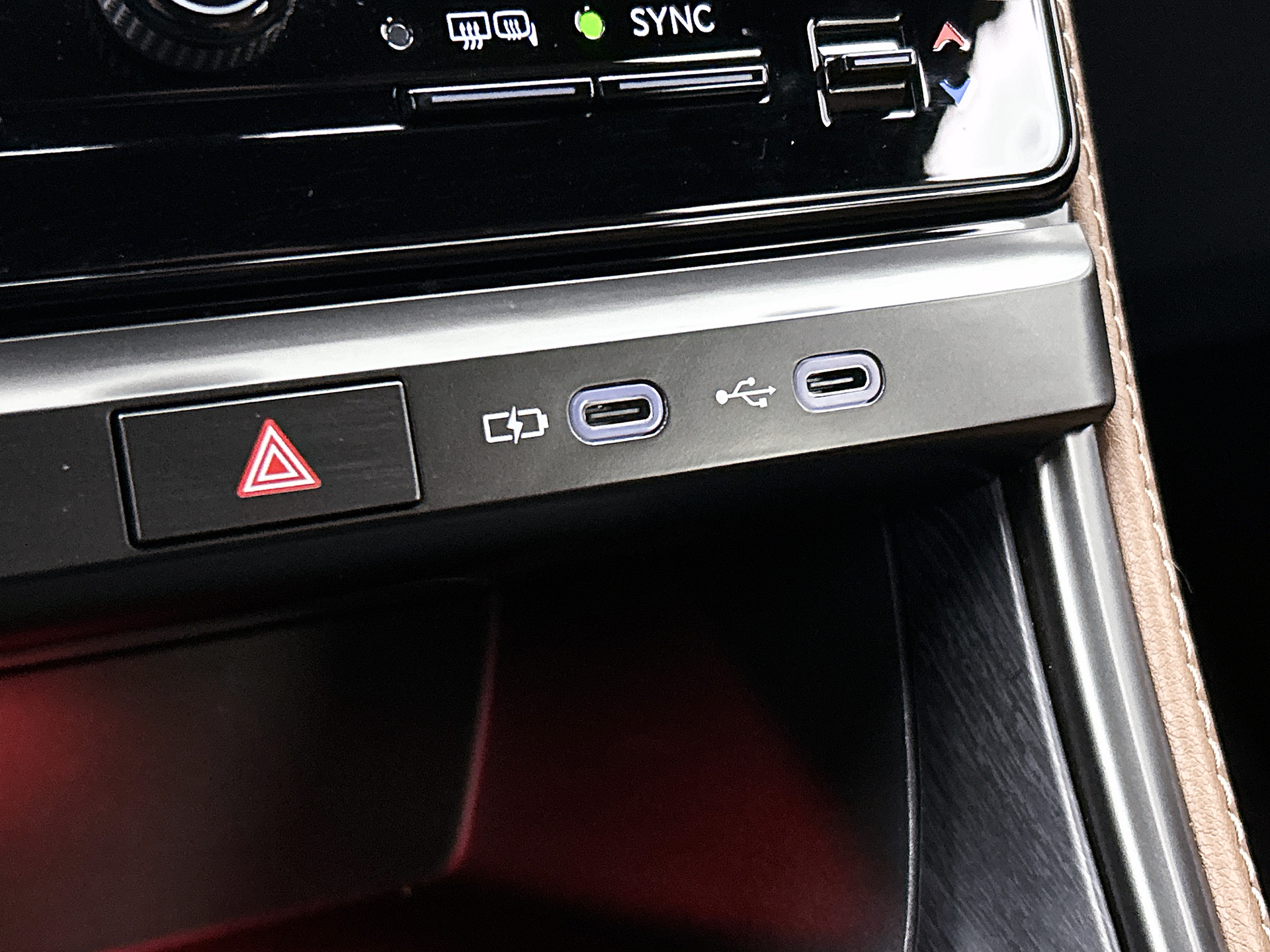Foto van Lexus Lexus LBX