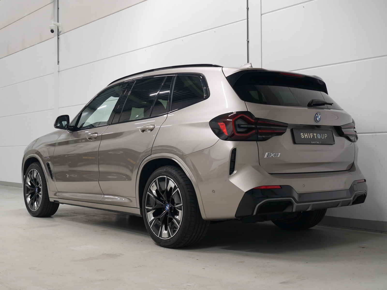 Foto van BMW Ix3