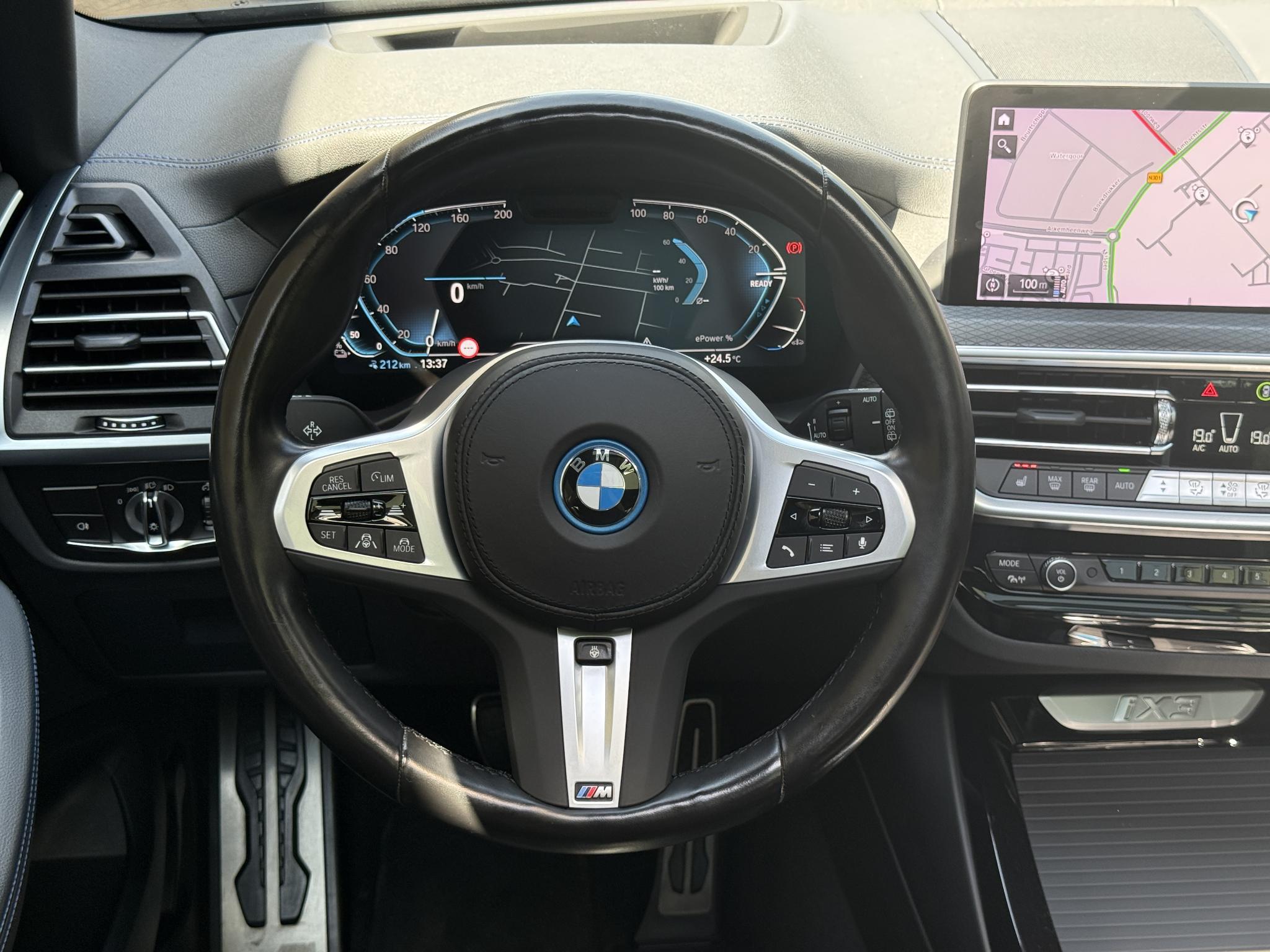Foto van BMW Ix3