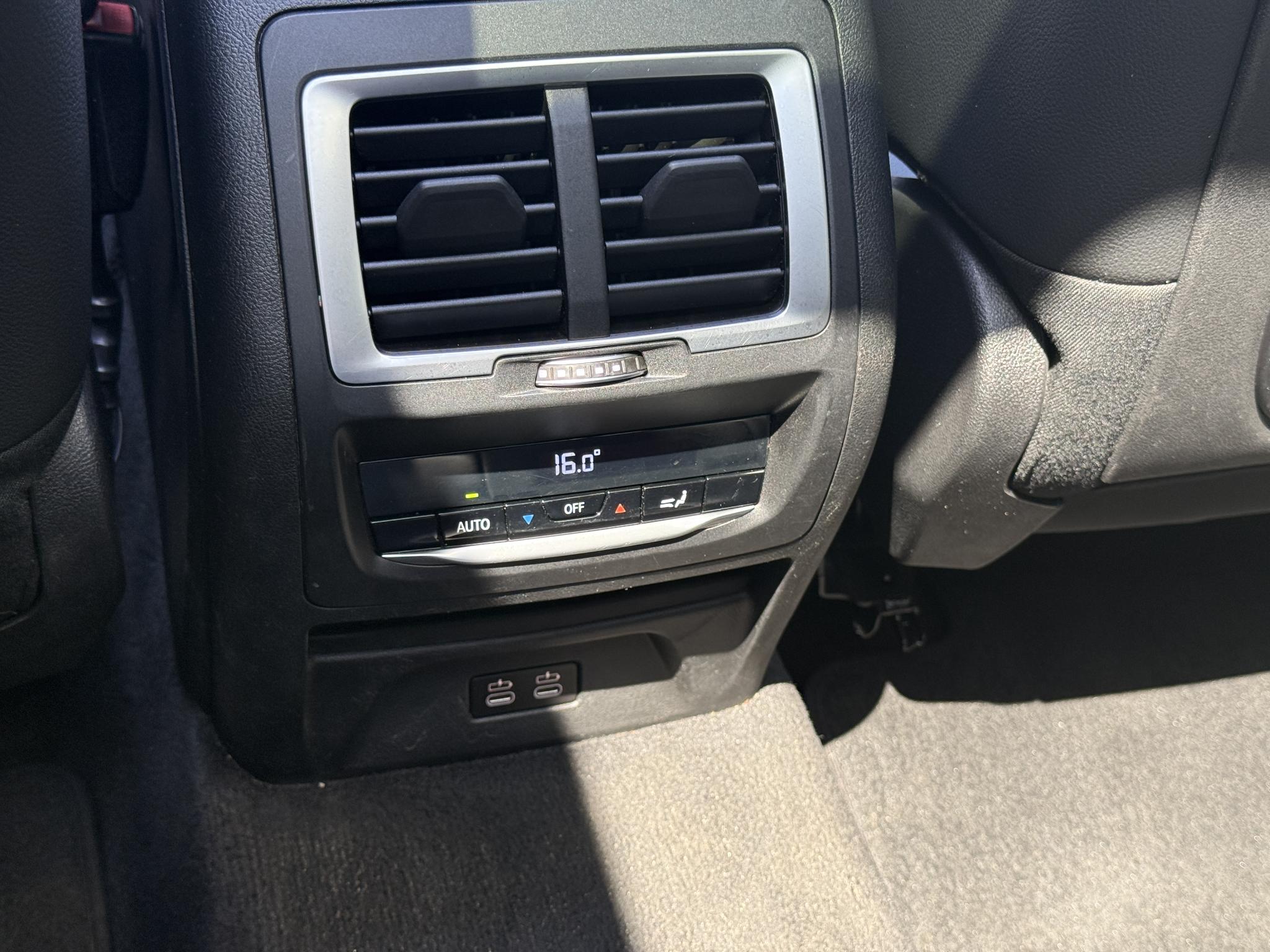 Foto van BMW Ix3