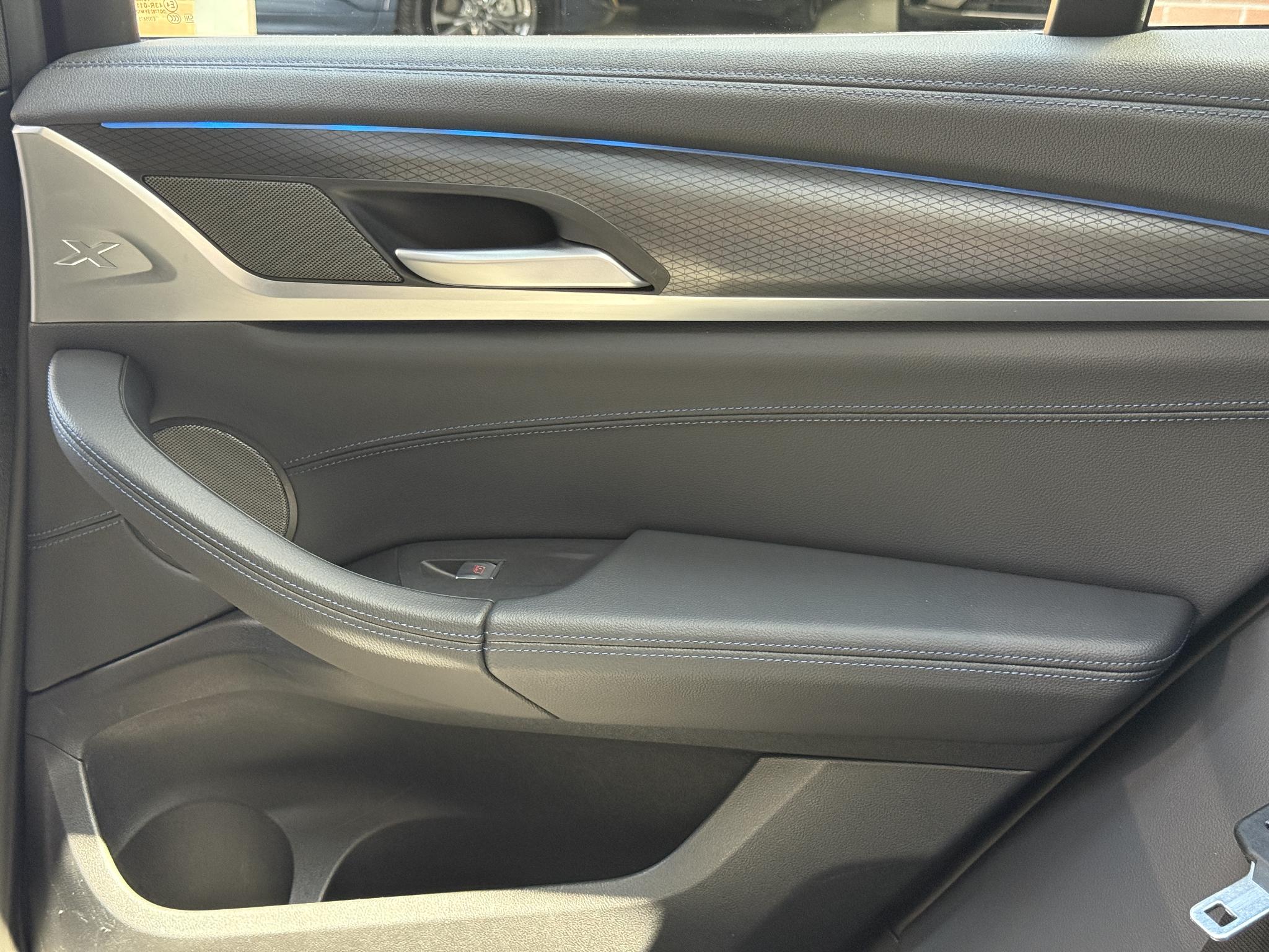Foto van BMW Ix3