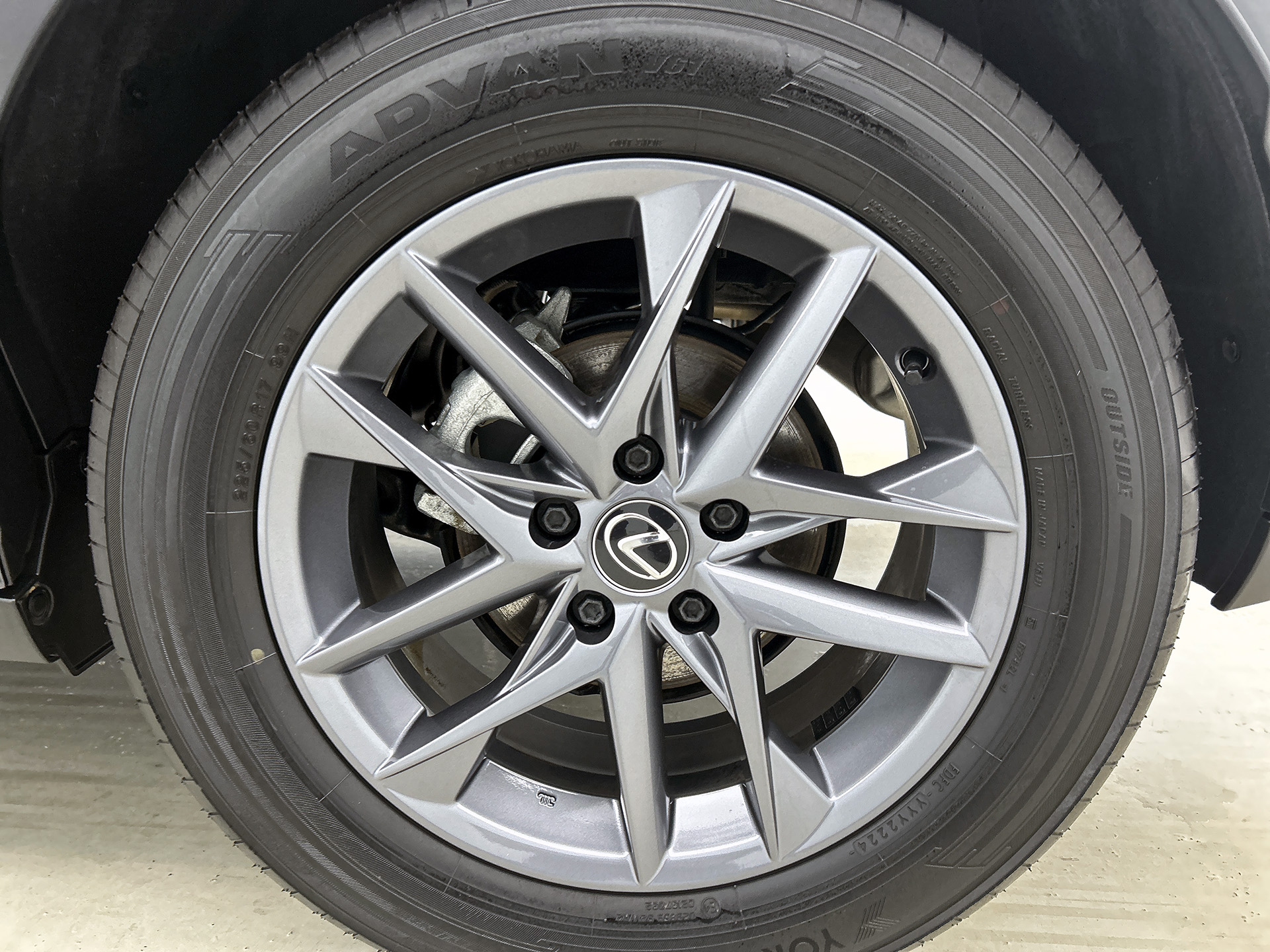 Foto van Lexus Lexus LBX