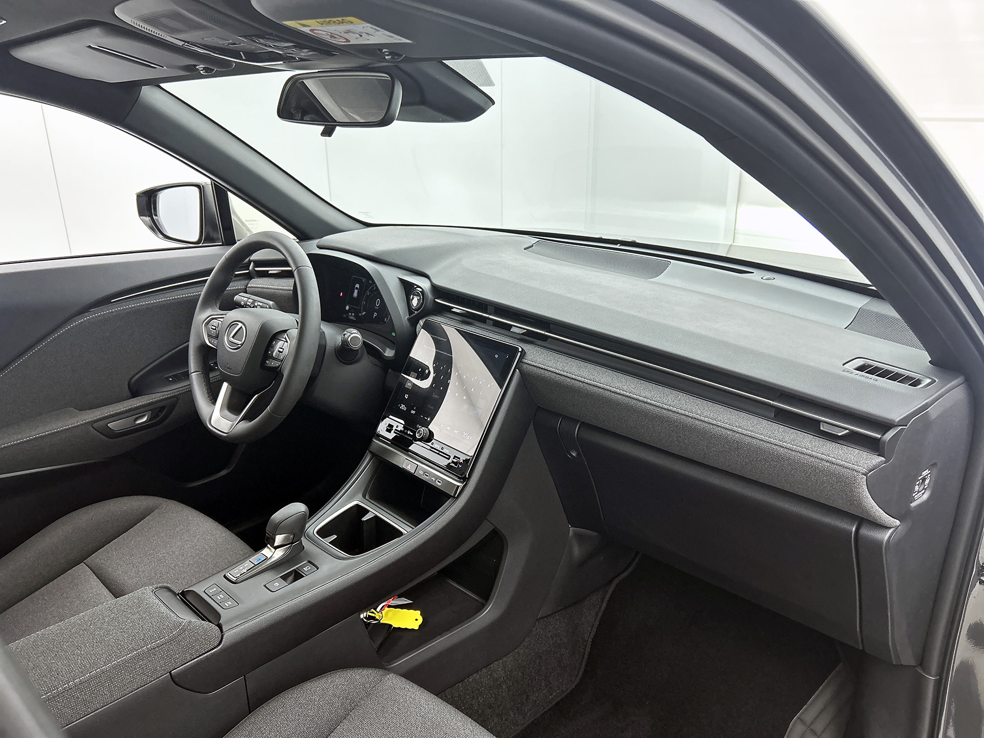 Foto van Lexus Lexus LBX