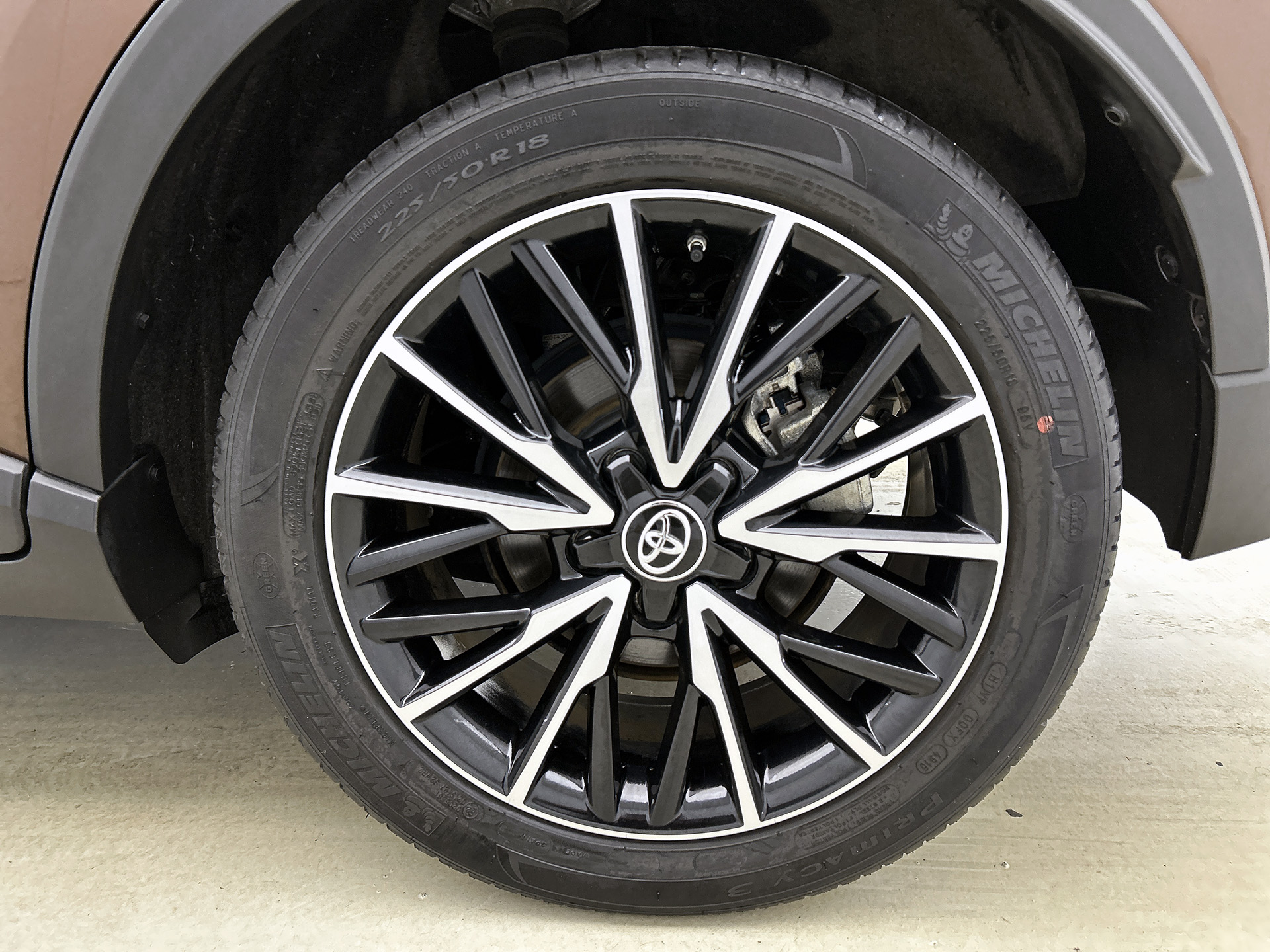 Foto van Toyota Toyota C-hr
