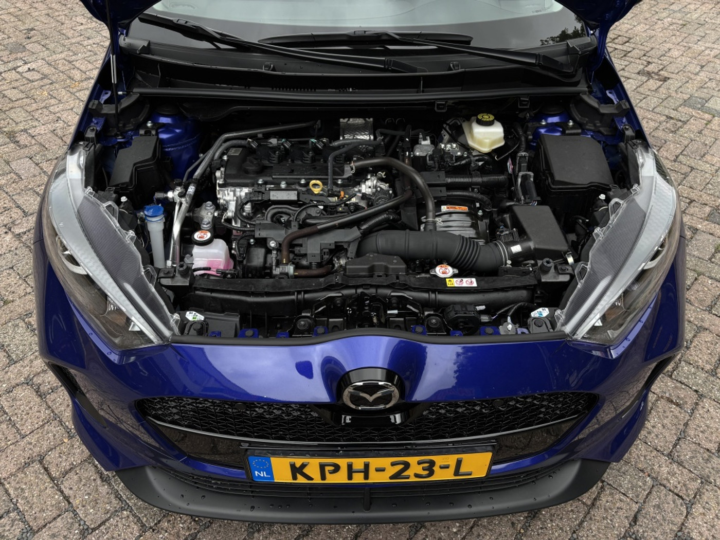 Foto van Mazda Mazda2 Hybrid