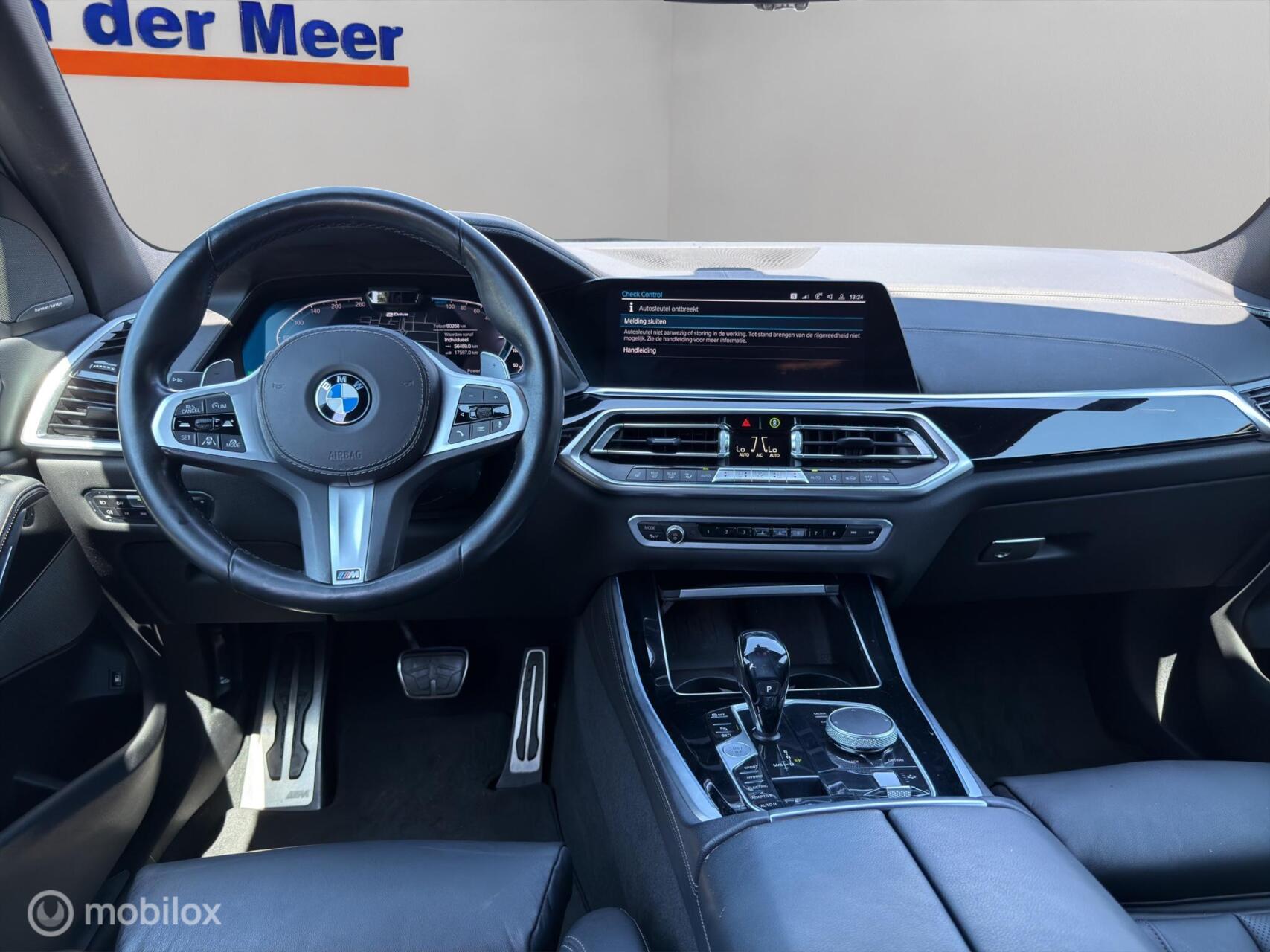 Foto van BMW X5 Xdrive45e