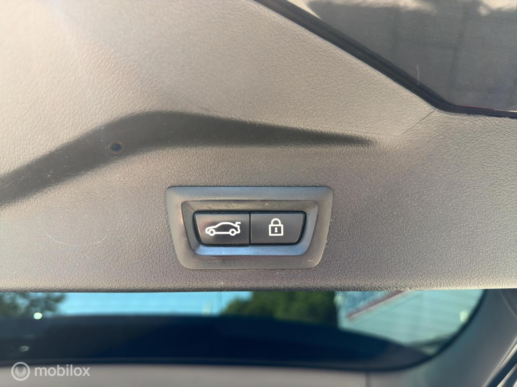Foto van BMW X5 Xdrive45e