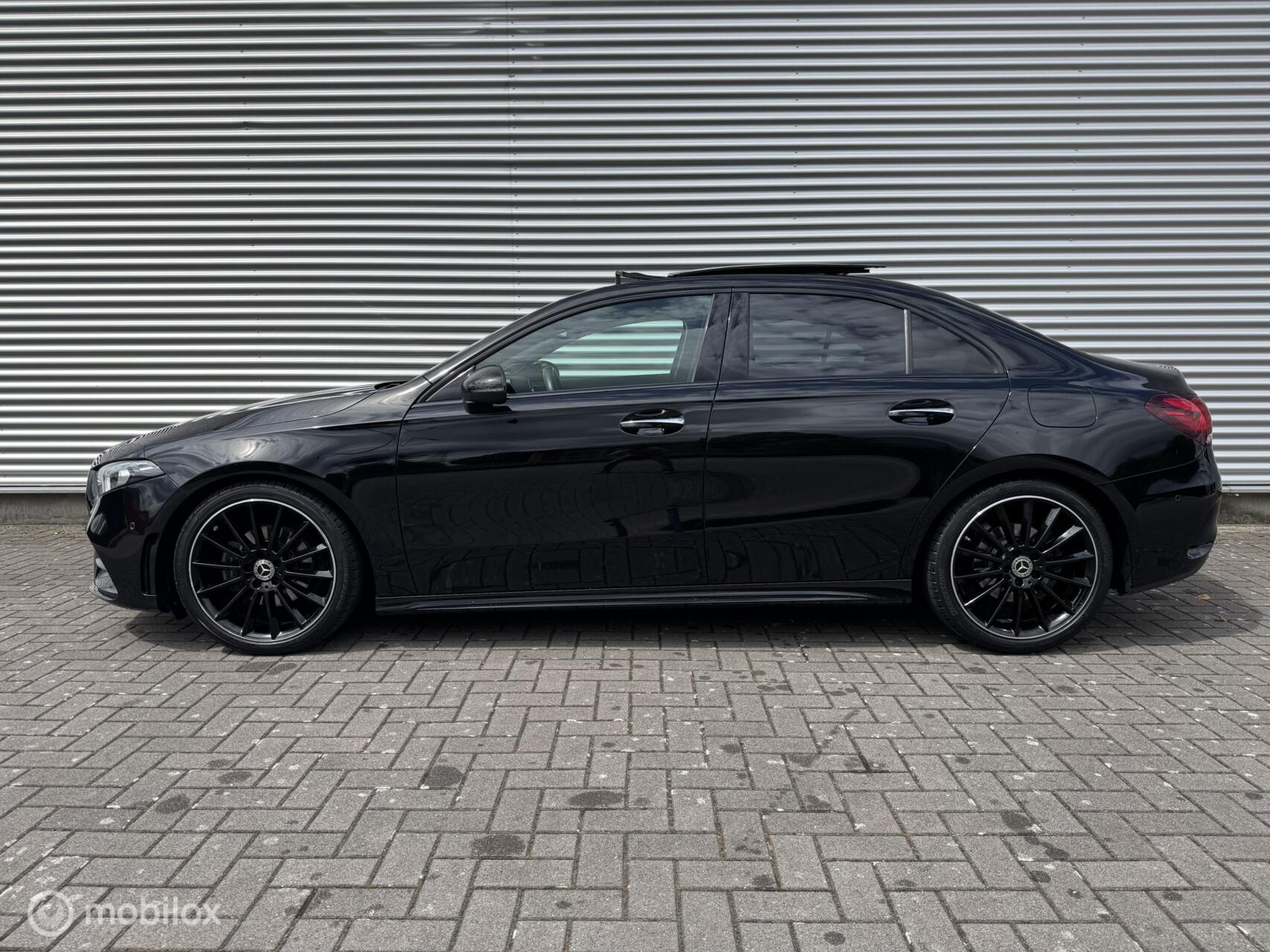 Foto van Mercedes-Benz A 200