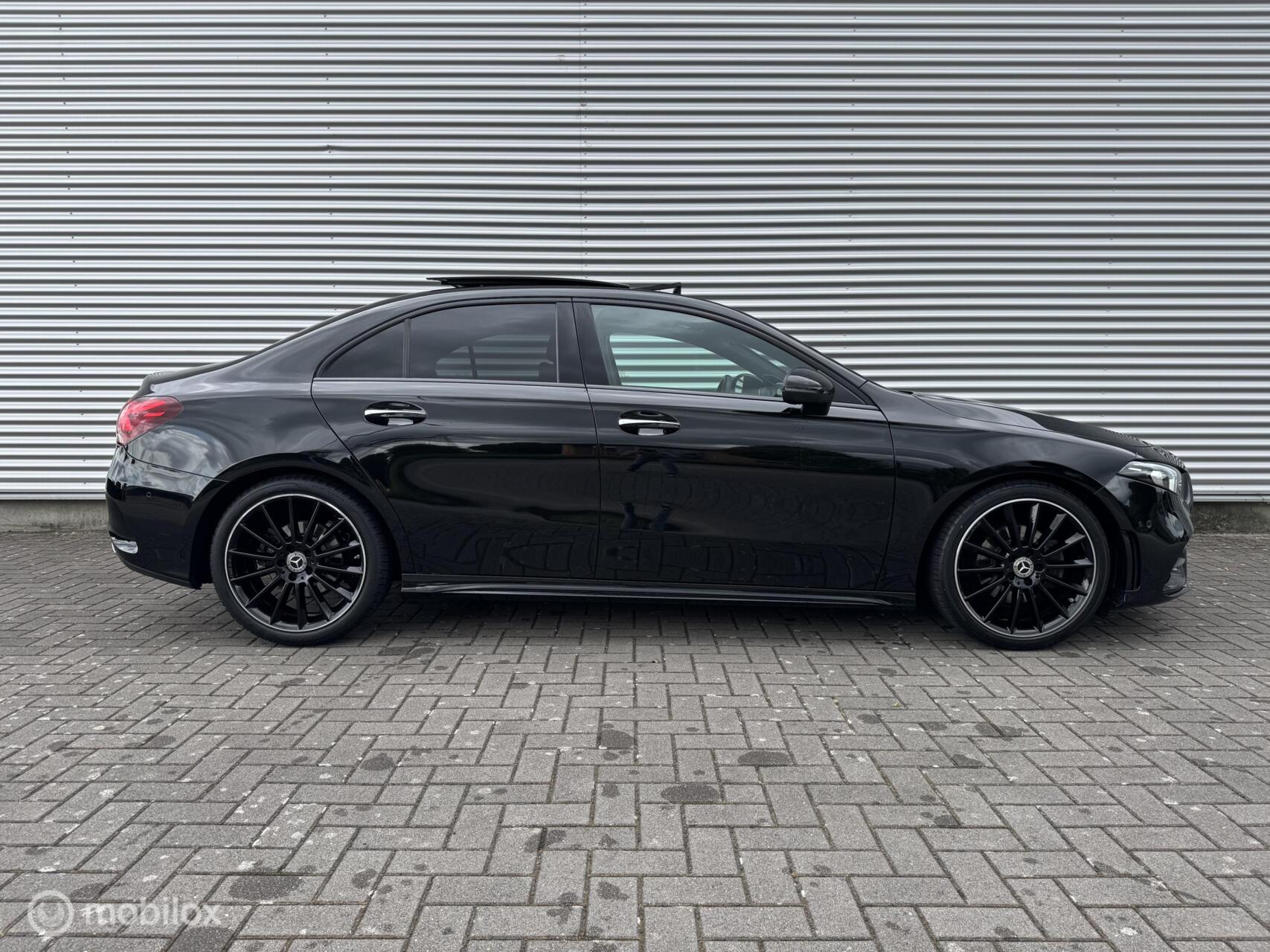 Foto van Mercedes-Benz A 200