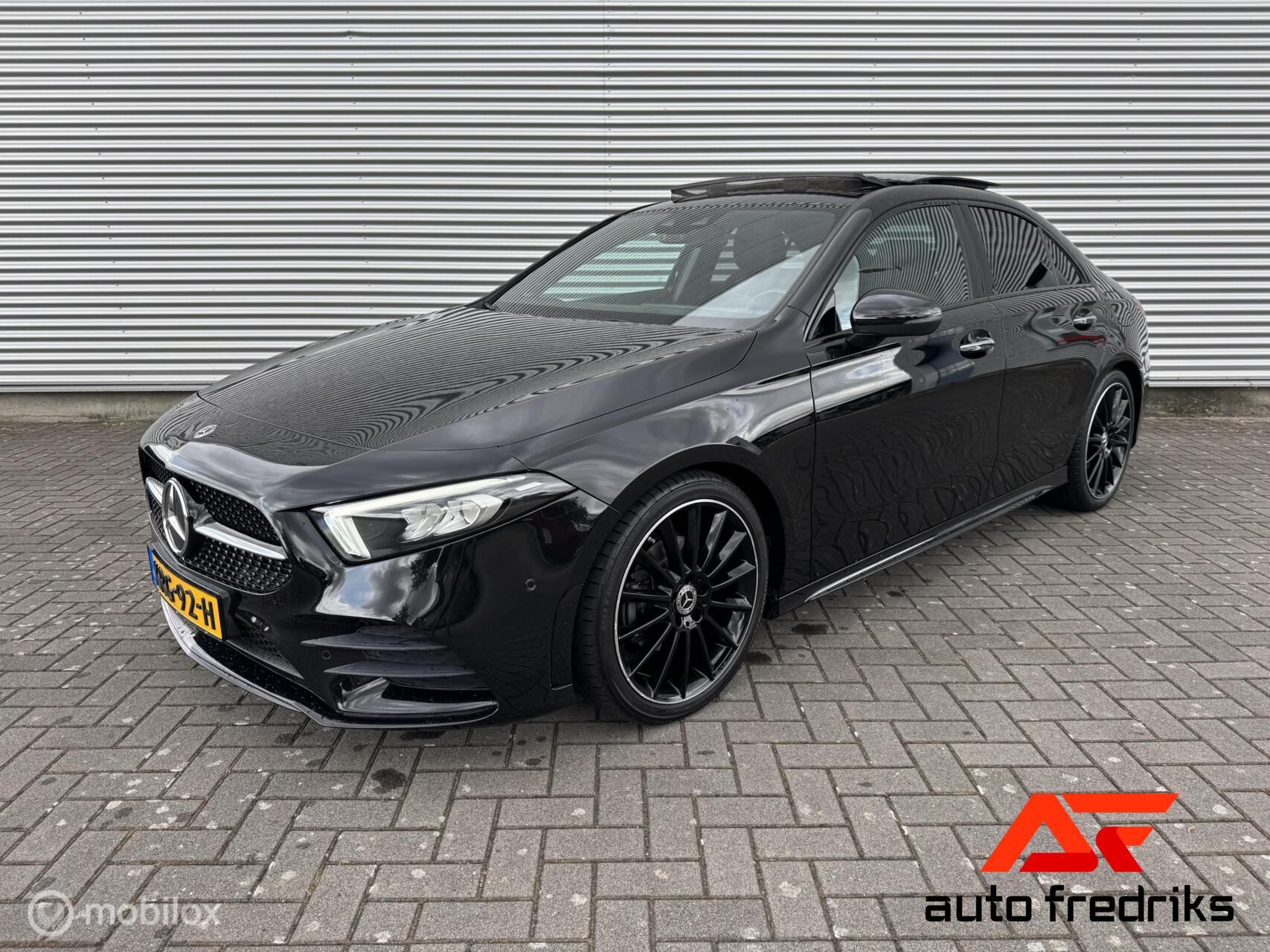 Mercedes-Benz A 200 200 AMG Premium Plus | Pano | Burmester | HUD | 2020 - voorkant