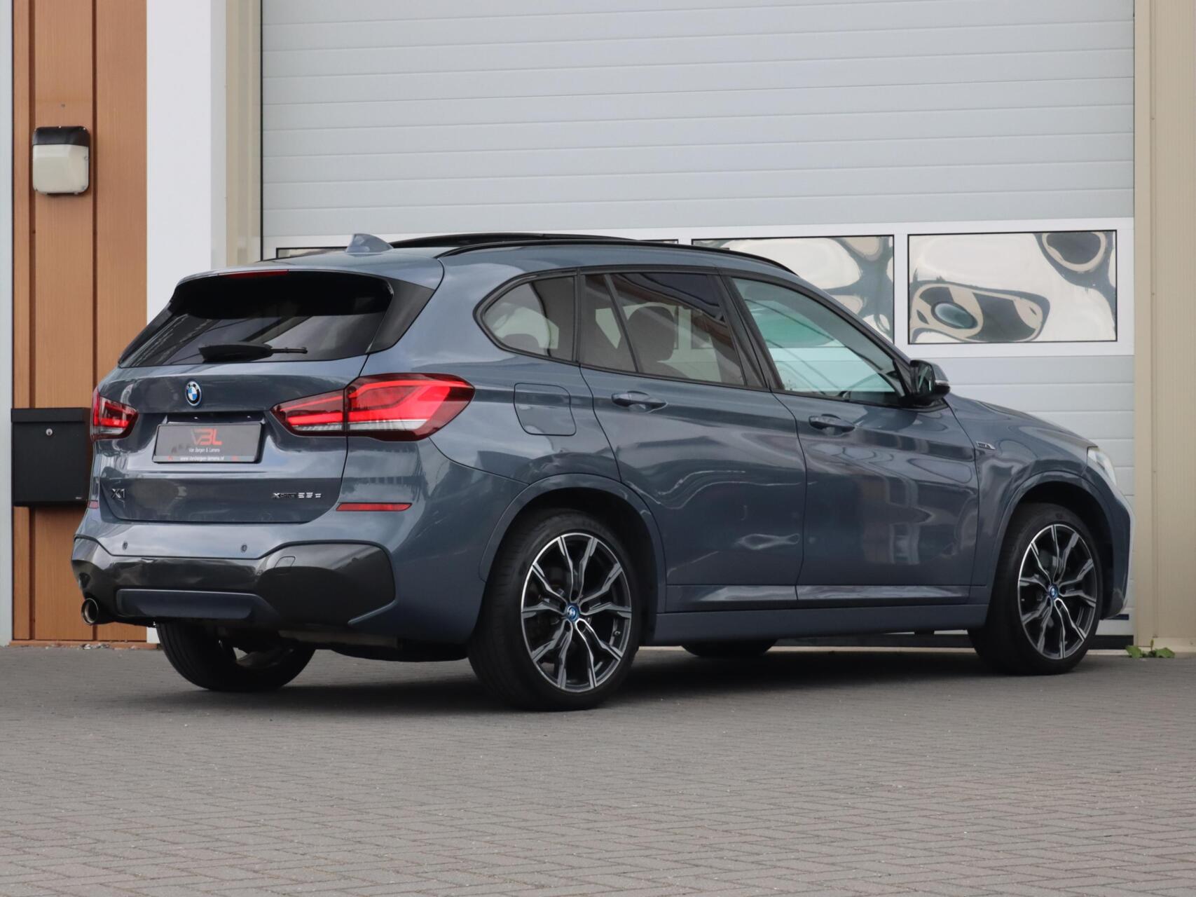 Foto van BMW X1