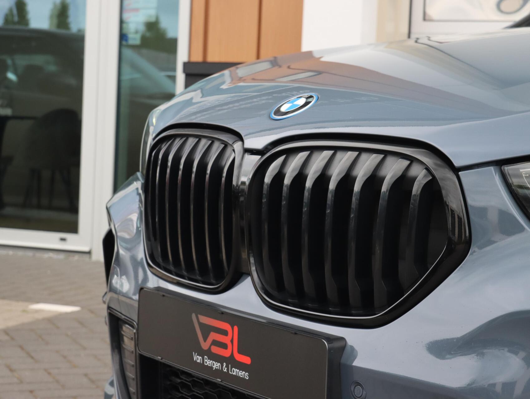 Foto van BMW X1