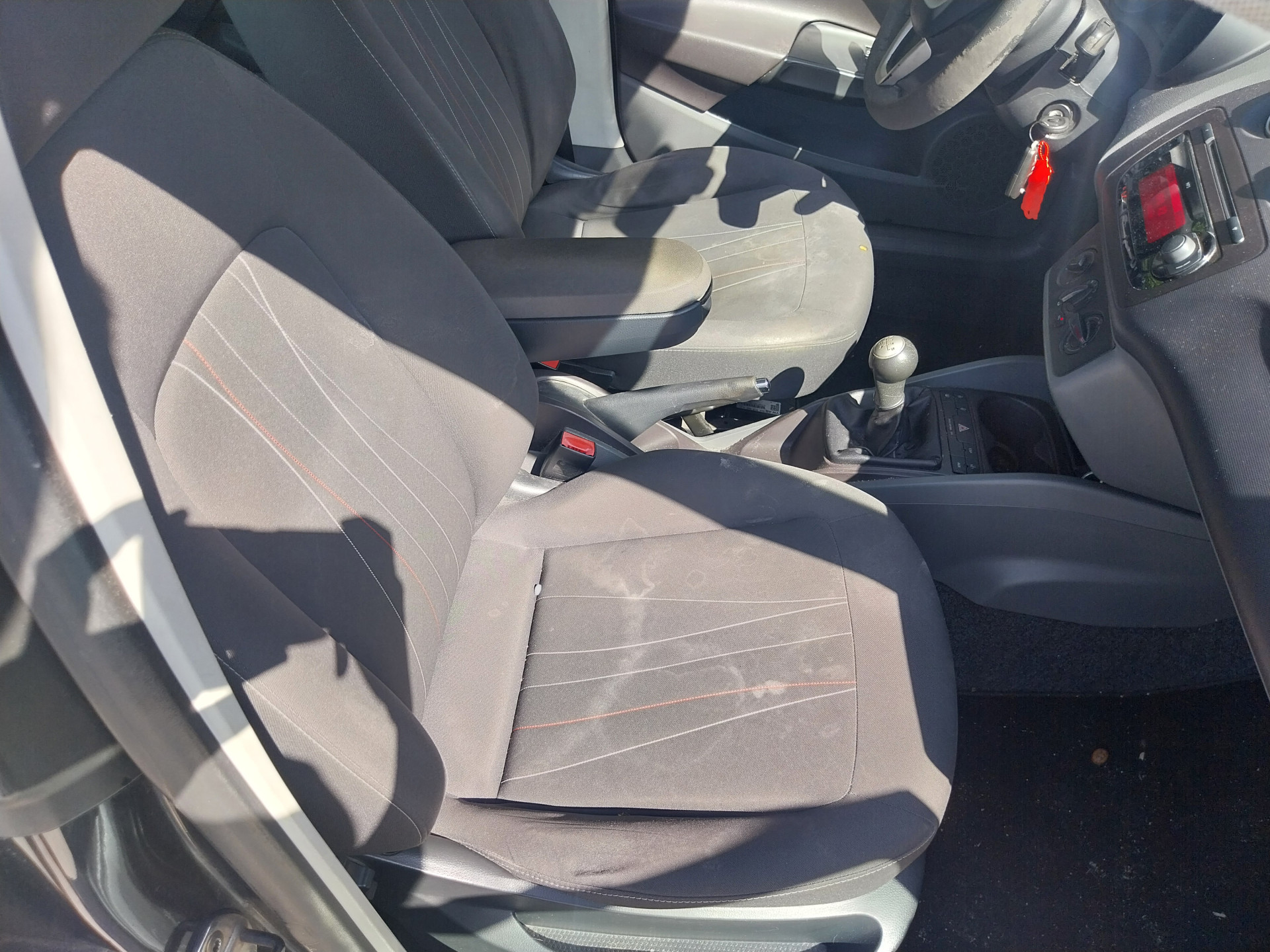 Foto van Seat Ibiza ST