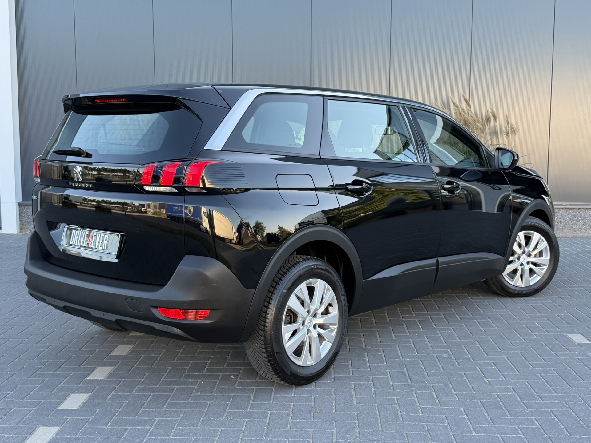 Foto van Peugeot 5008