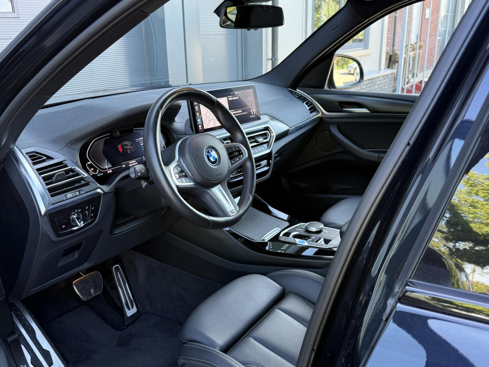 Foto van BMW Ix3