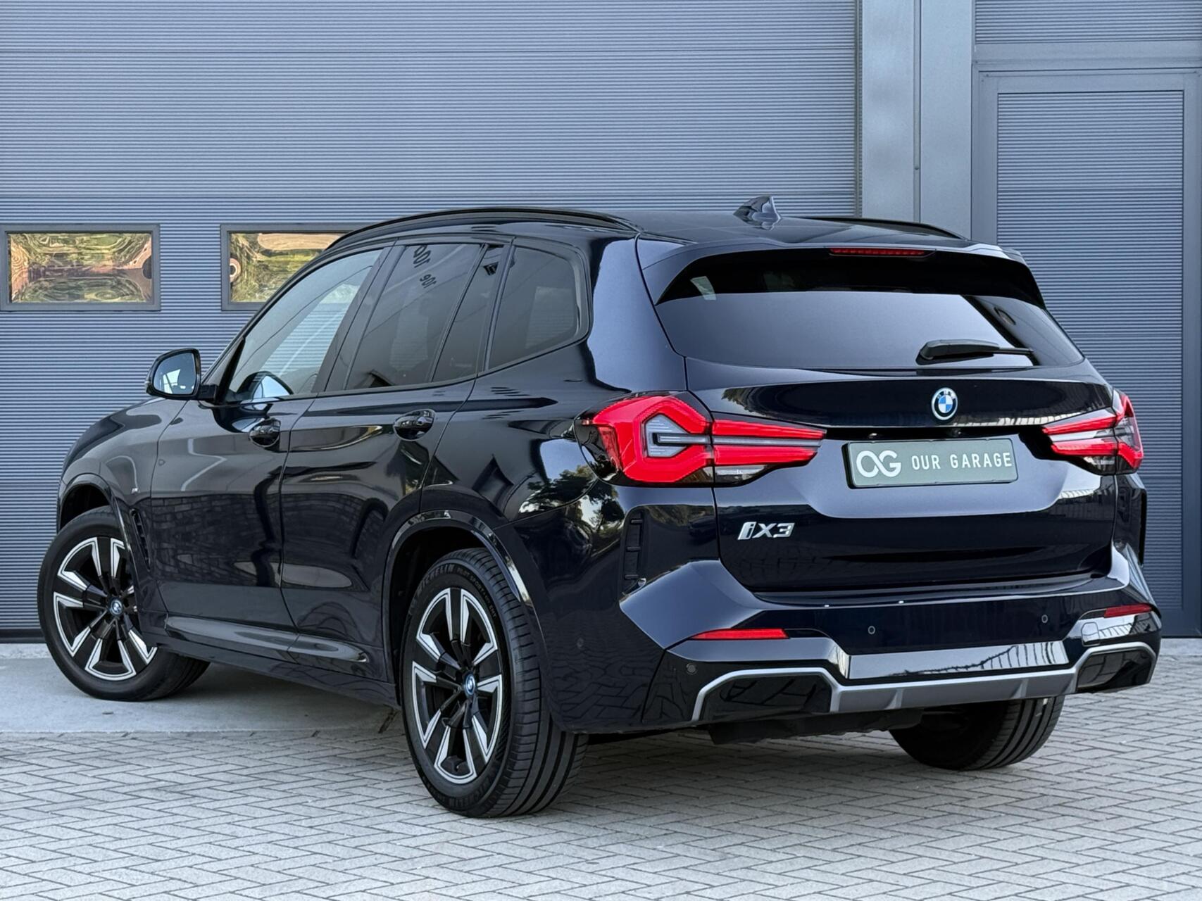 Foto van BMW Ix3