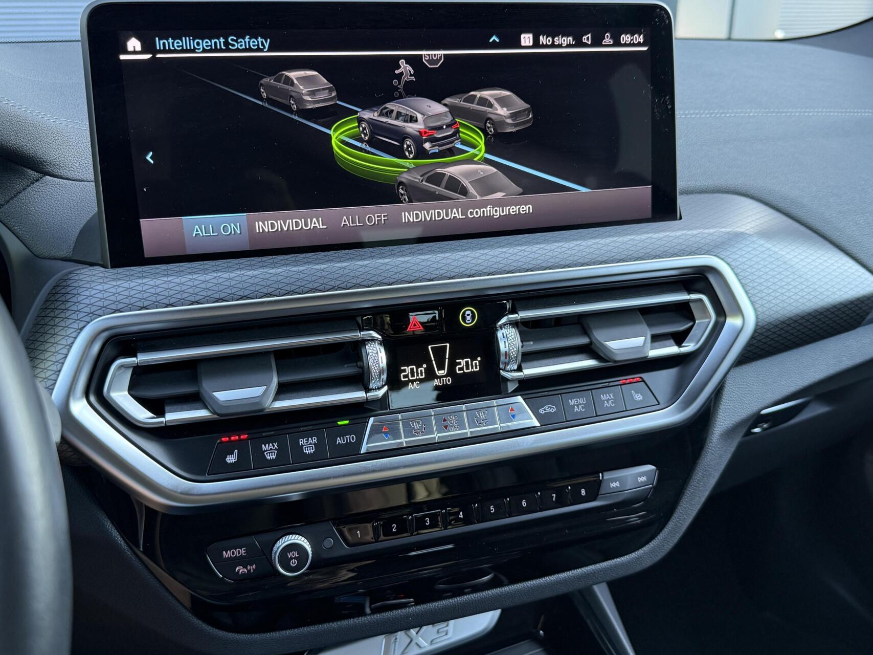 Foto van BMW Ix3