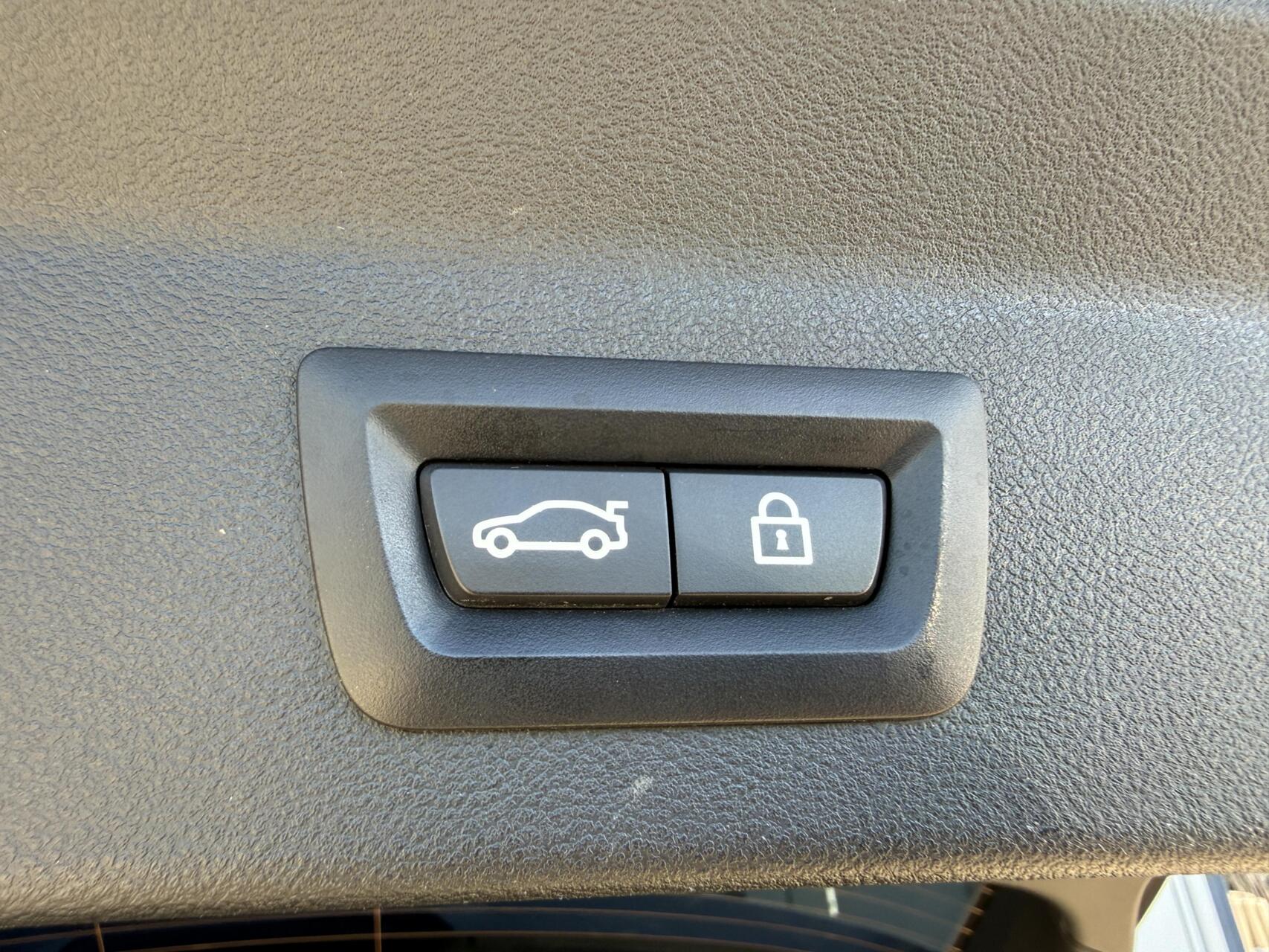 Foto van BMW Ix3