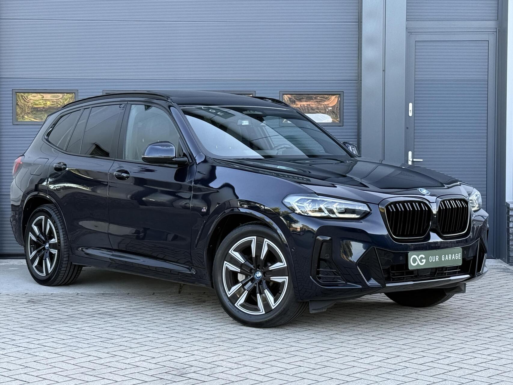 Foto van BMW Ix3